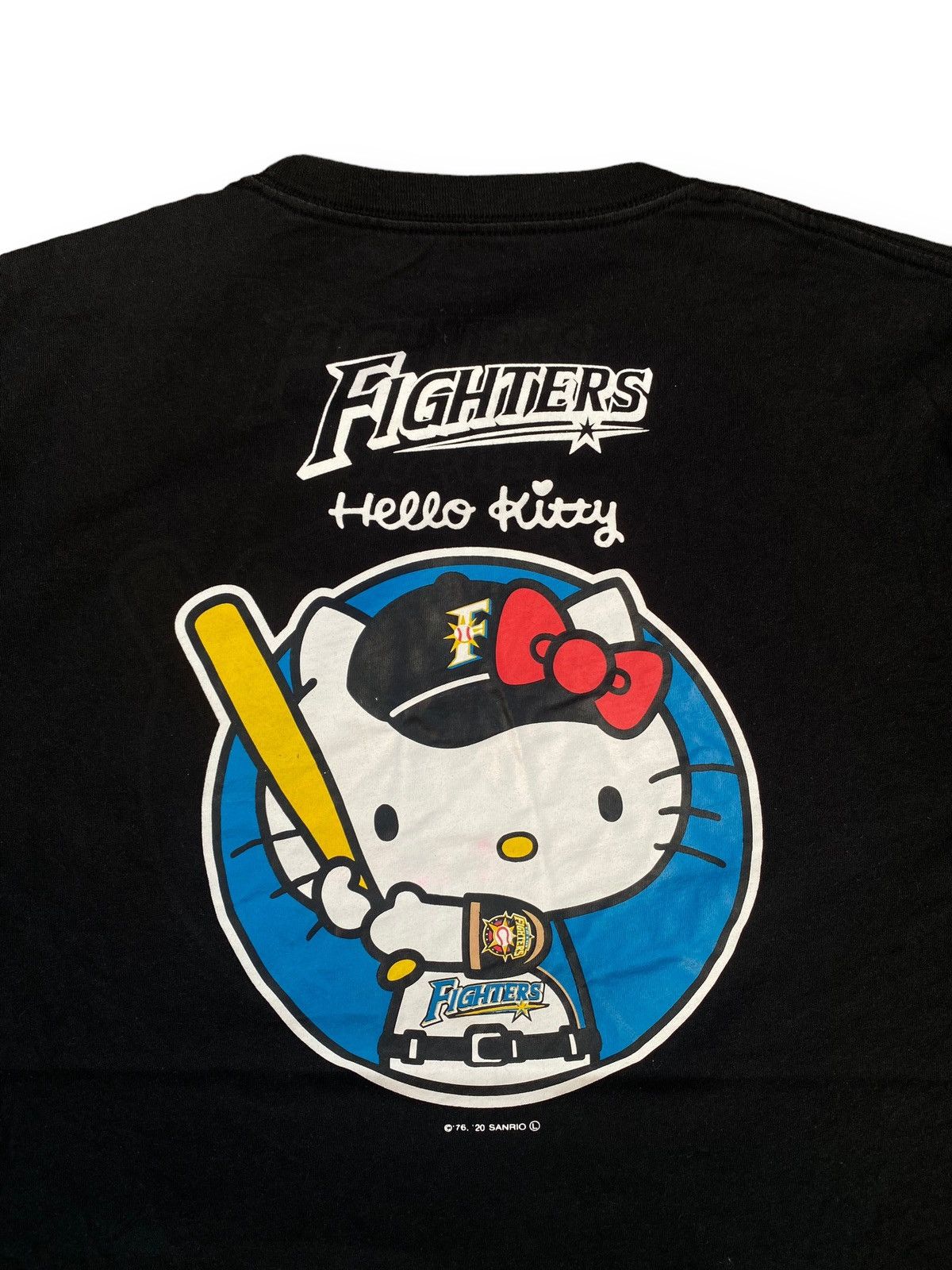 Anime Hello Kitty X Hokkaido Nippon-Ham Fighters Shirt. #C4 Size US XL / EU 56 / 4 - 3 Thumbnail