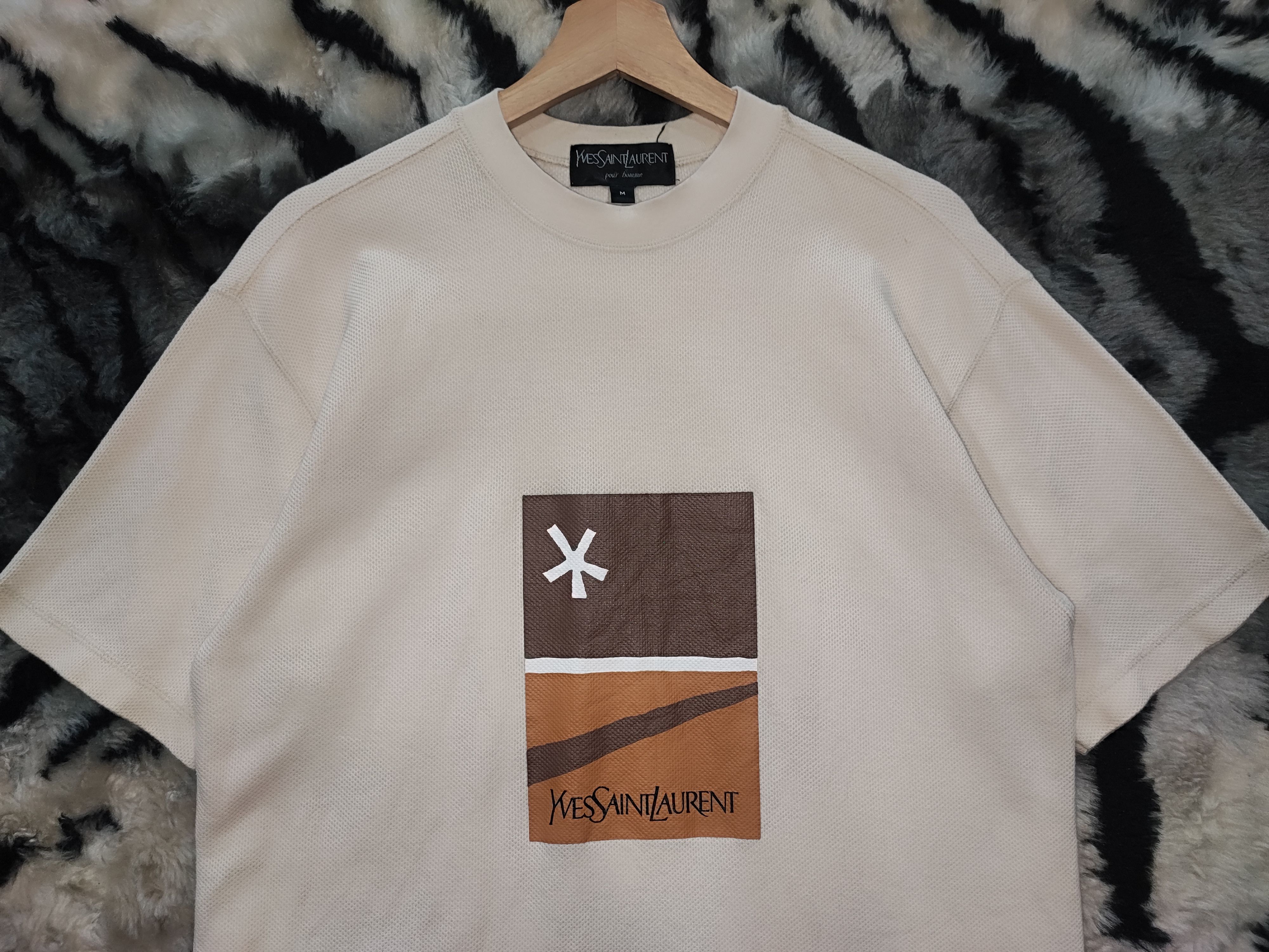 Yves Saint Laurent VINTAGE Yves Saint Laurent Big Logo T-Shirt Cream Archive Size US M / EU 48-50 / 2 - 3 Thumbnail