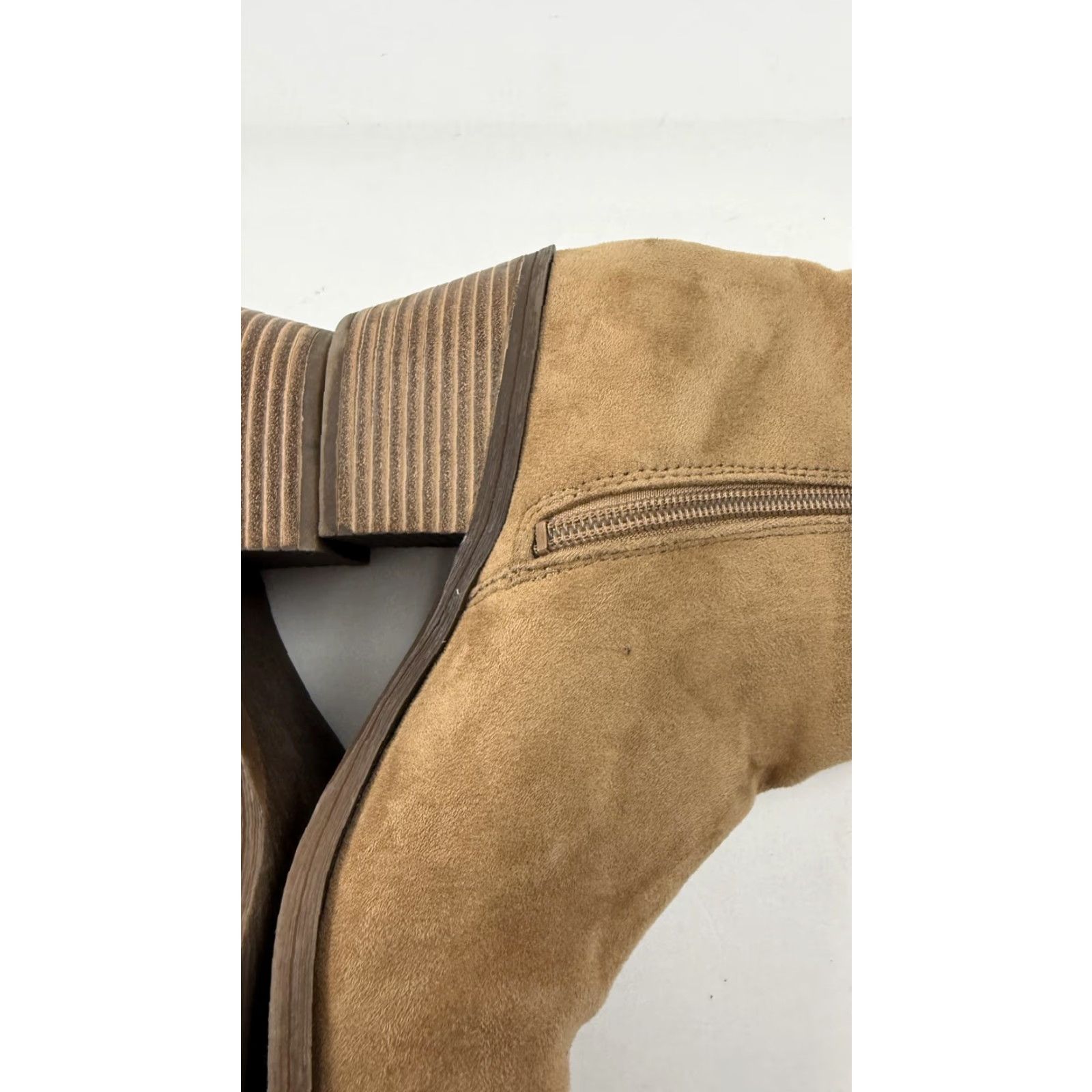 Vintage BP. Boots Womens Booties Size 8.5 Beige Faux Suede Block Heel Zip Wallis-Far Size US 9 / IT 39 - 6 Thumbnail