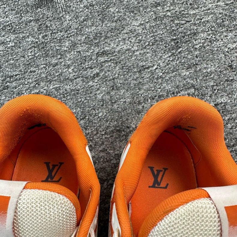 Louis Vuitton Louis Vuitton White and Orange Velcro Shoes Size US 6 / EU 39 - 7 Thumbnail