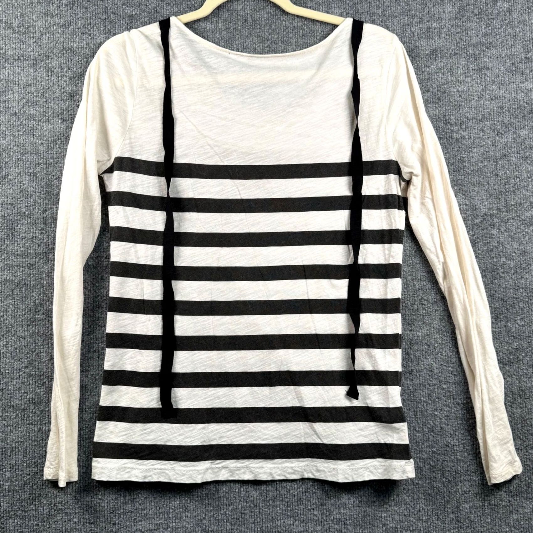 Ann Taylor Ann Taylor LOFT Long Sleeve Top Medium Striped Black White Embellished Neckline Womens Size M / US 6-8 / IT 42-44 - 3 Thumbnail