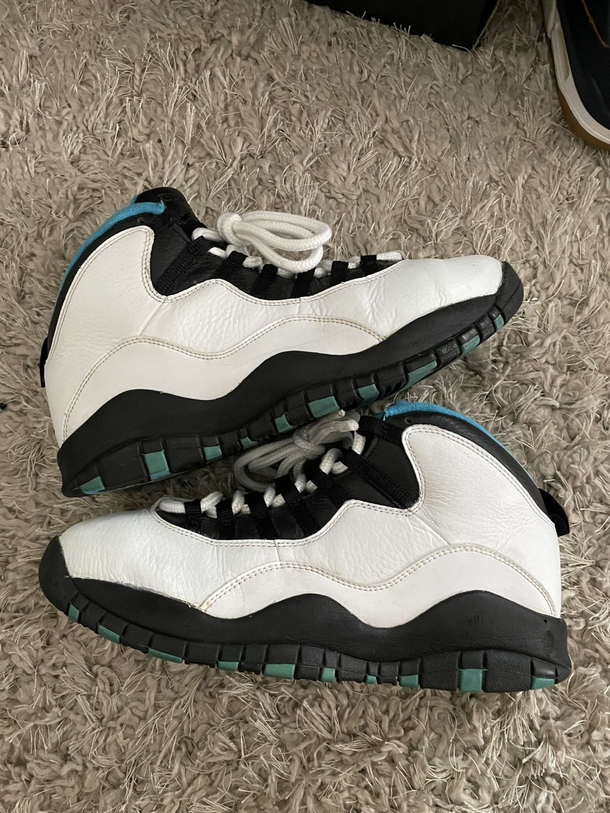 Jordan Brand Jordan 10 Powder Blue Size US 9 / EU 42 - 2 Thumbnail