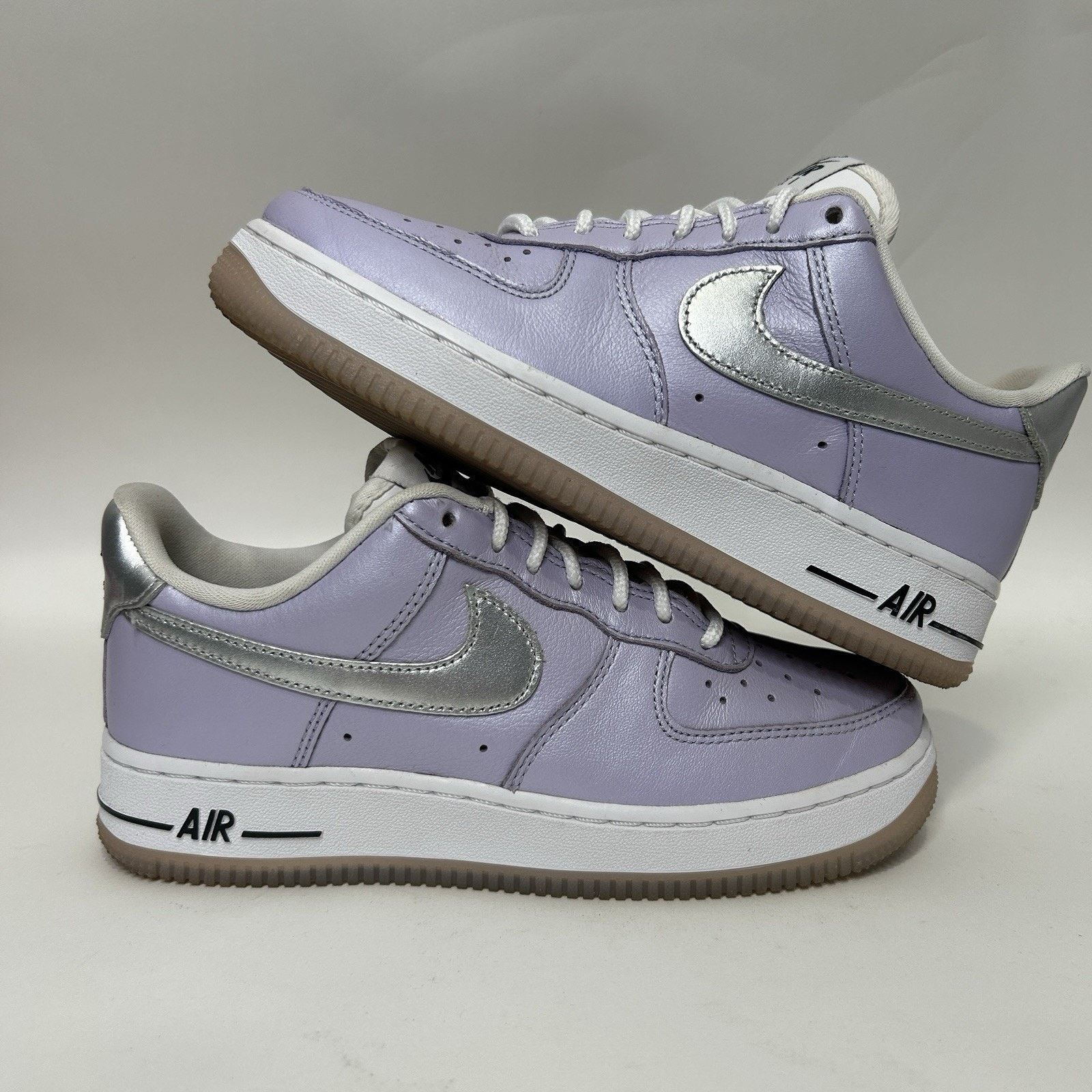 Nike Nike Air Force 1 Low WMNS “Oxygen Purple Silver” Size US 6.5 / IT 36.5 - 1 Thumbnail