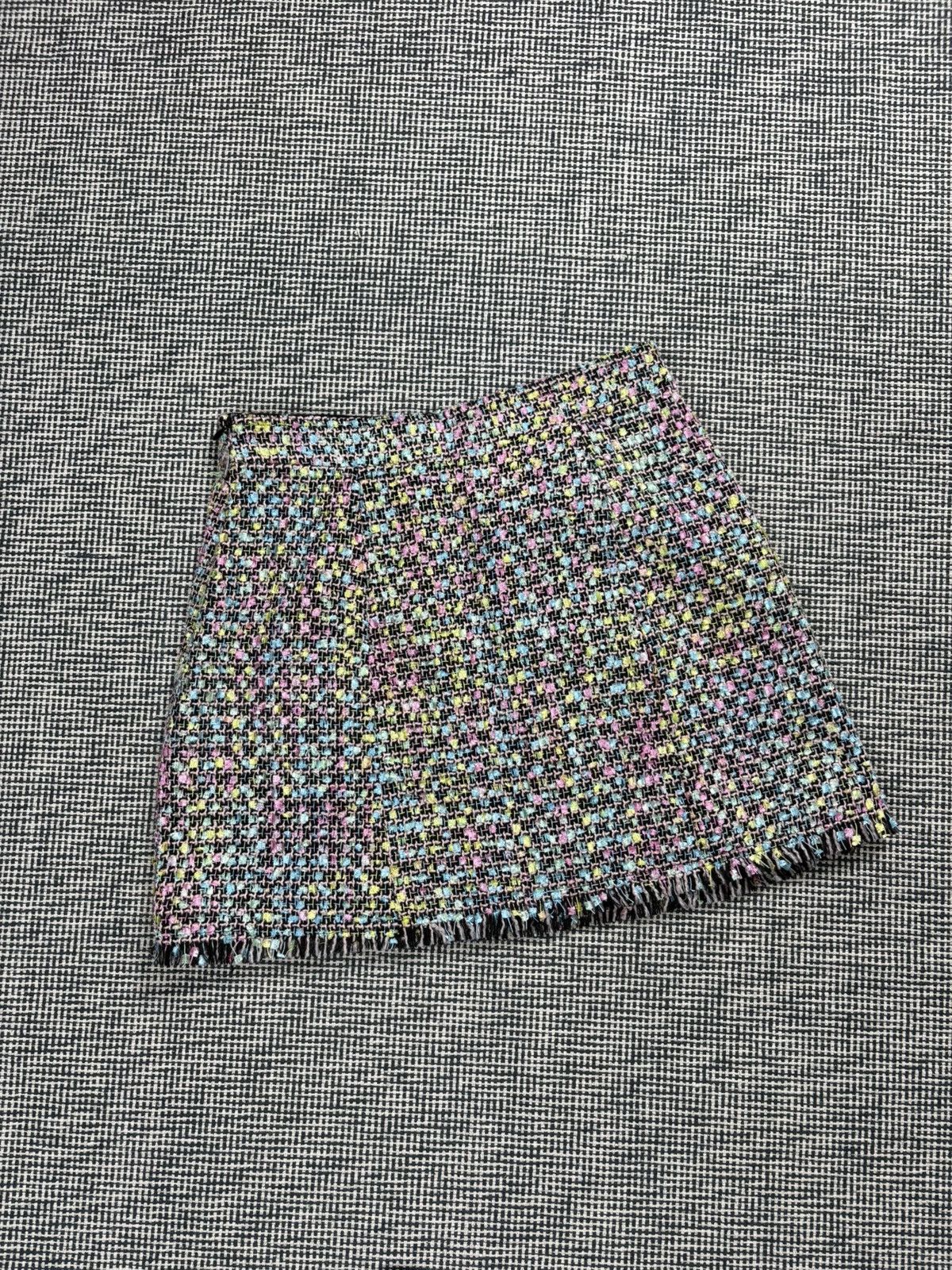 Emporio Armani Emporio Armani colorful tweed woven 2 pocket skirt Size 27" / US 4 / IT 40 - 2 Thumbnail