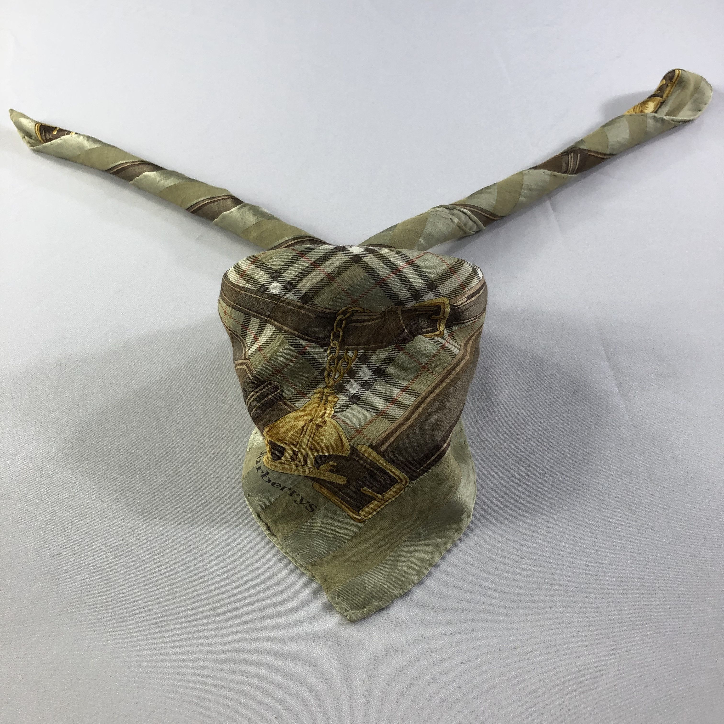 Burberry Burberry Handkerchief Neckerchief Bandana H1558 Size ONE SIZE - 2 Thumbnail