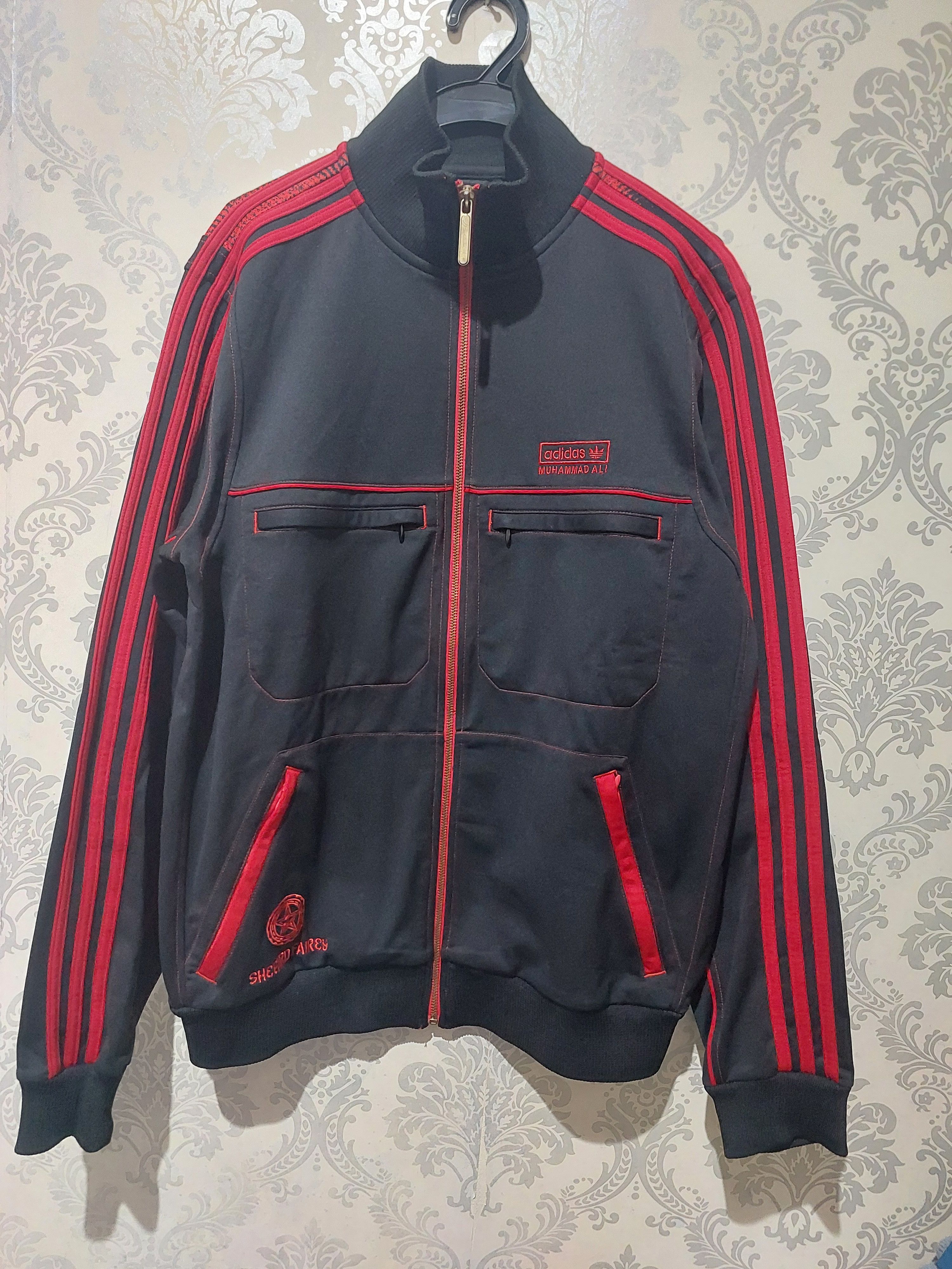 Adidas Adidas muhammad ali jacket Size US M / EU 48-50 / 2 - 1 Thumbnail