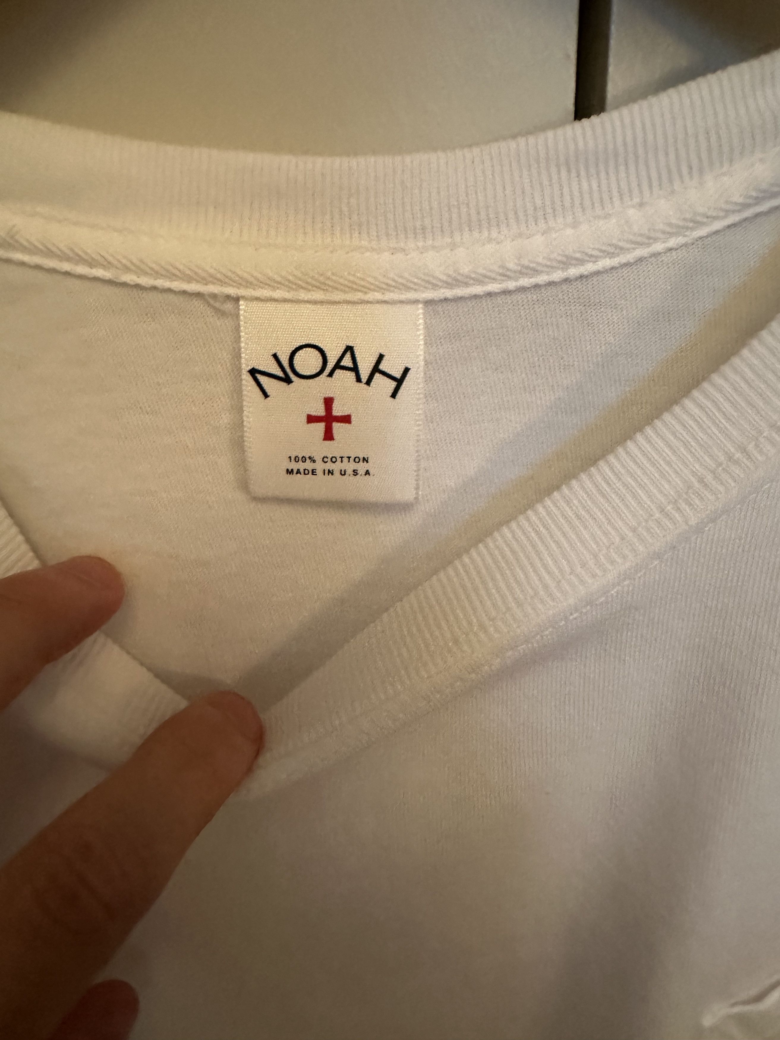 Noah Noah Plain White Pocket Logo T Size US M / EU 48-50 / 2 - 3 Thumbnail