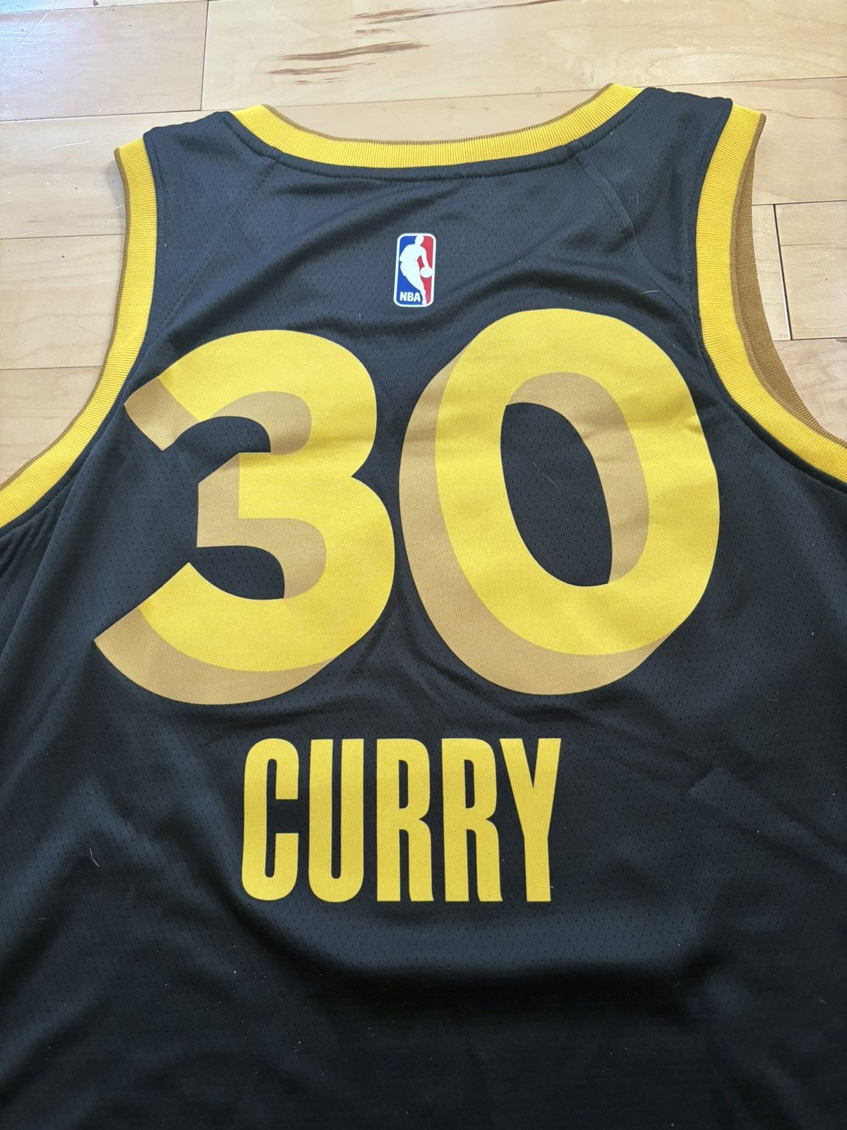 NBA Mens Steph Curry Golden State Warriors Jersey - Large Size US L / EU 52-54 / 3 - 7 Thumbnail