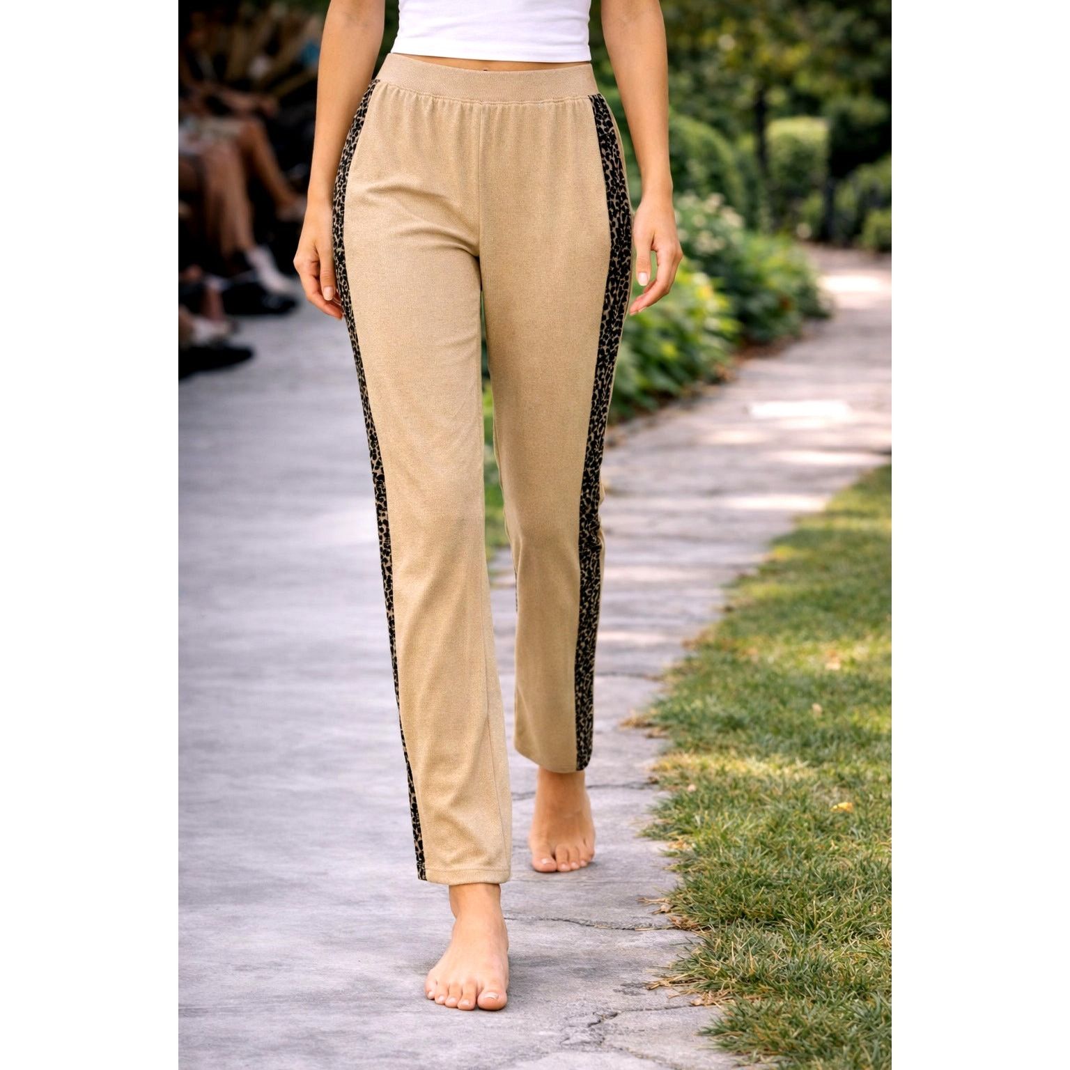 Other Retreat Rhonda Shear Knit Pants Suntan Abstract Animal L Size 33" - 1 Thumbnail
