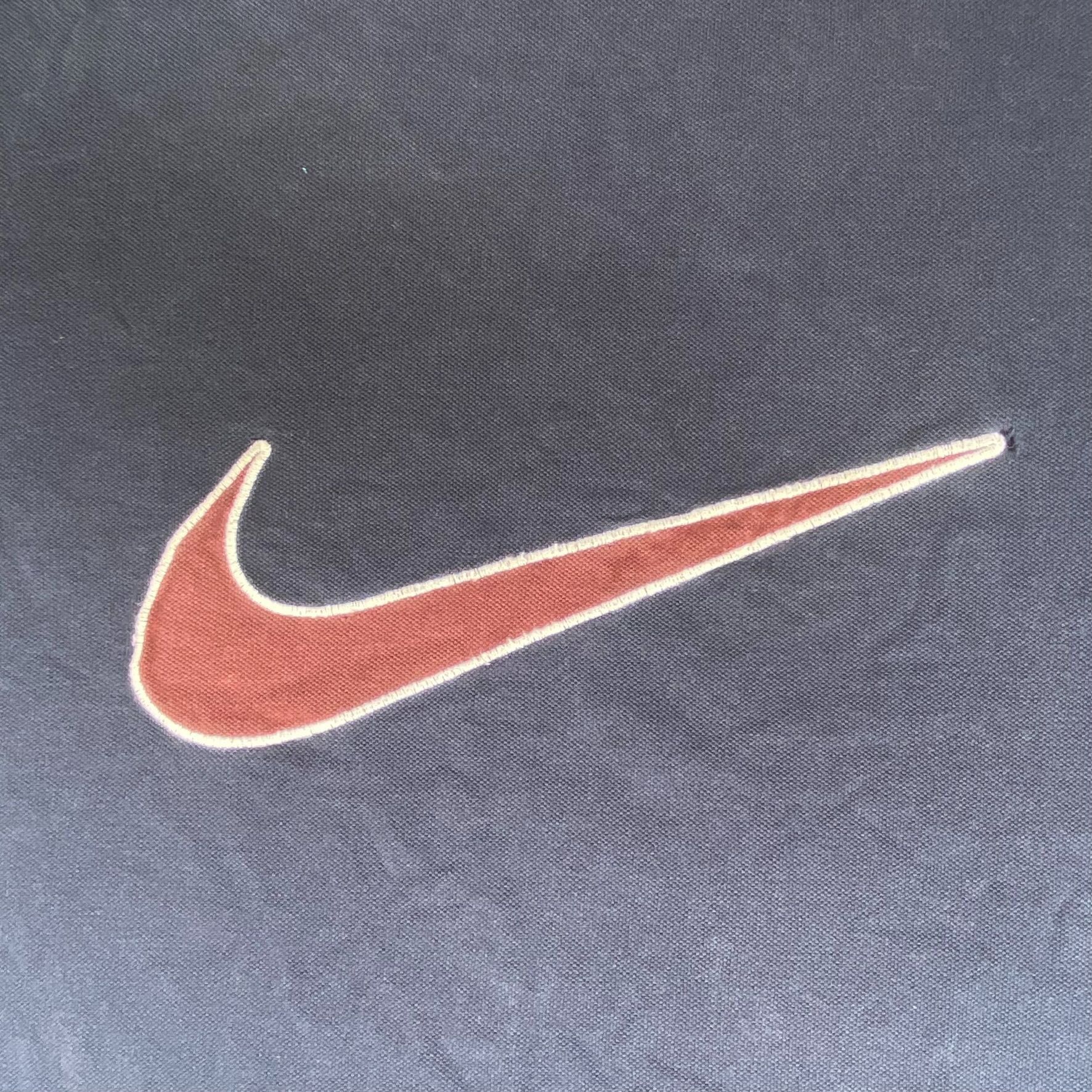 Nike Vintage 90s Nike Center Swoosh Shirt Rare Navy Logo Tee Size US XL / EU 56 / 4 - 3 Thumbnail