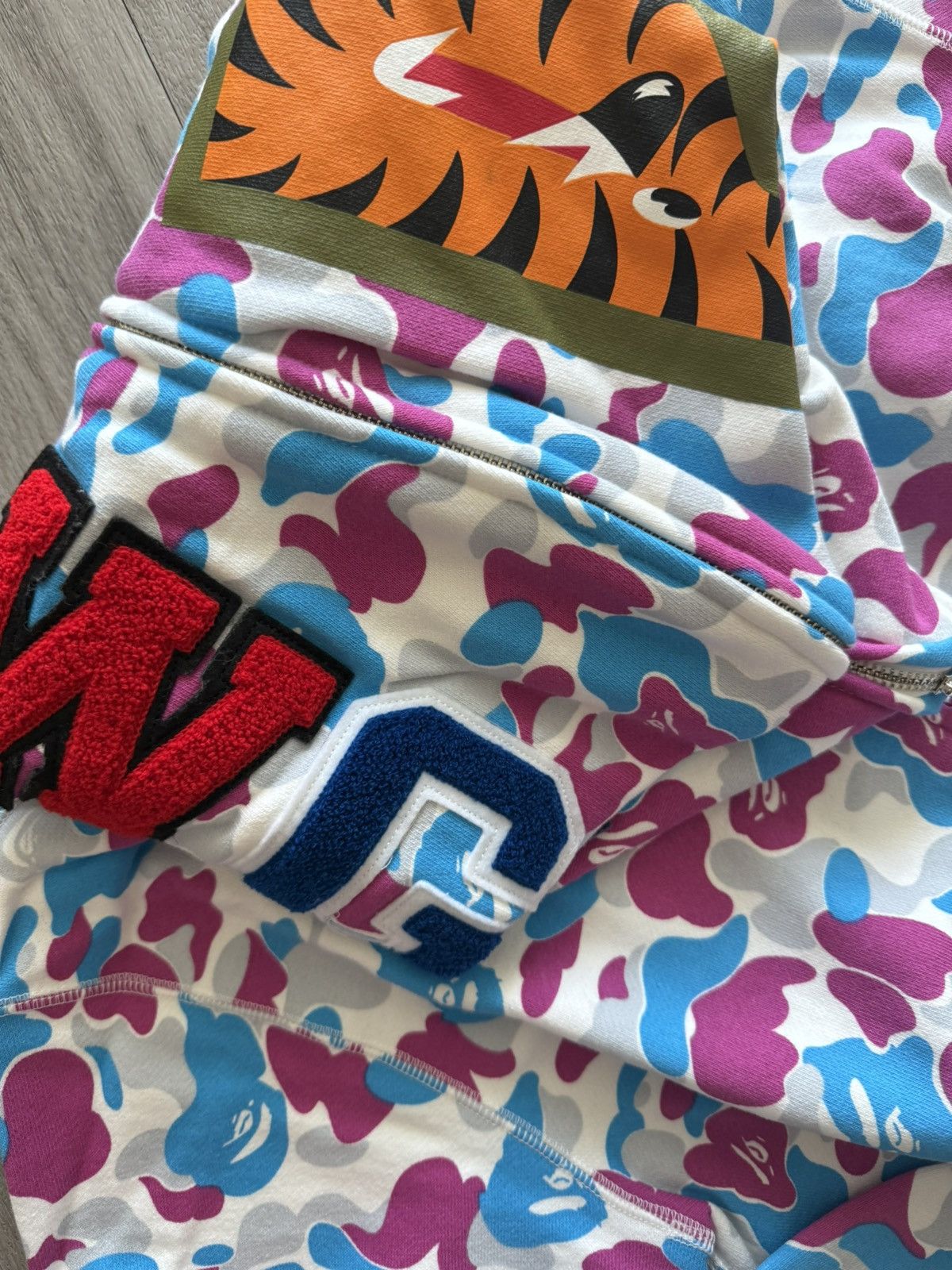 Bape Bape Yokohama Separate shark full zip Size US S / EU 44-46 / 1 - 4 Thumbnail
