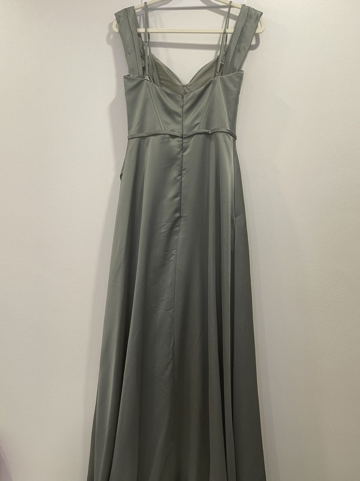 Other Moss bridesmaid dress size 4 Size M / US 6-8 / IT 42-44 - 3 Thumbnail