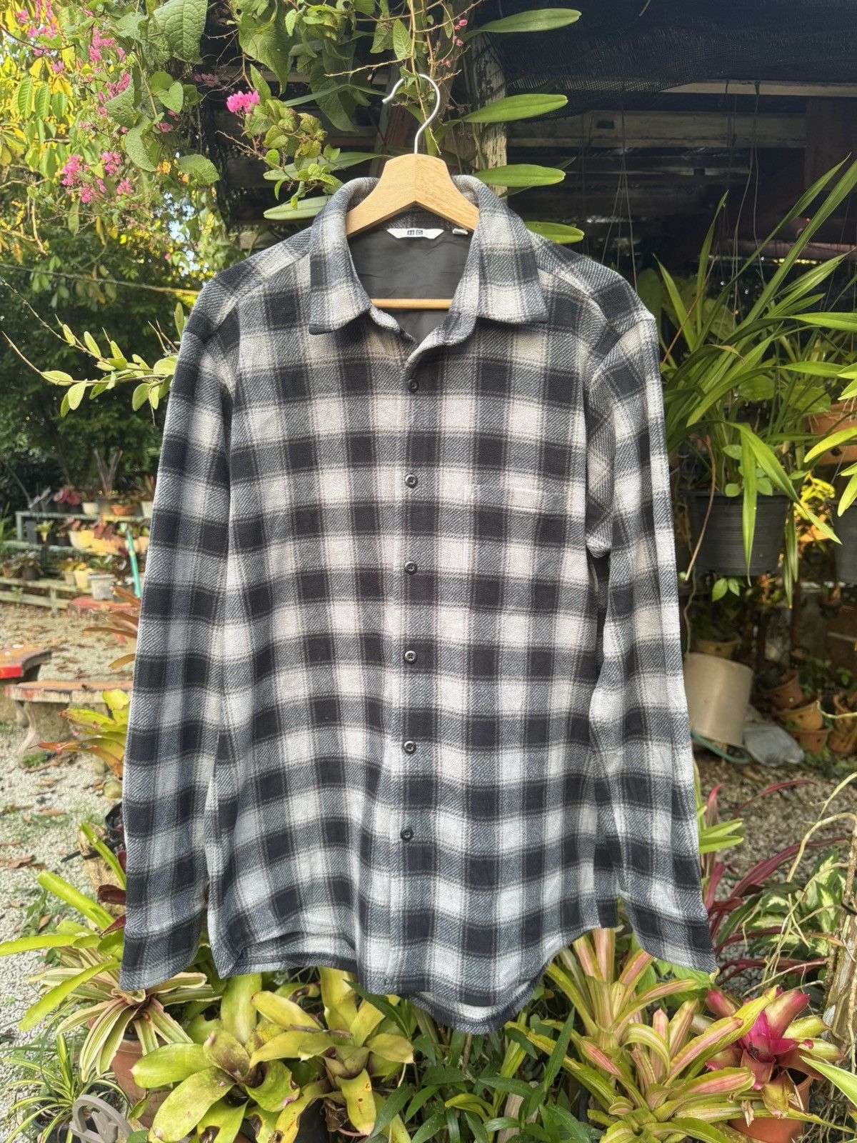 Japanese Brand 🔥Rare🔥Vintage Uniqlo Wool Flannel Button Up Shirt Size US XL / EU 56 / 4 - 1 Thumbnail