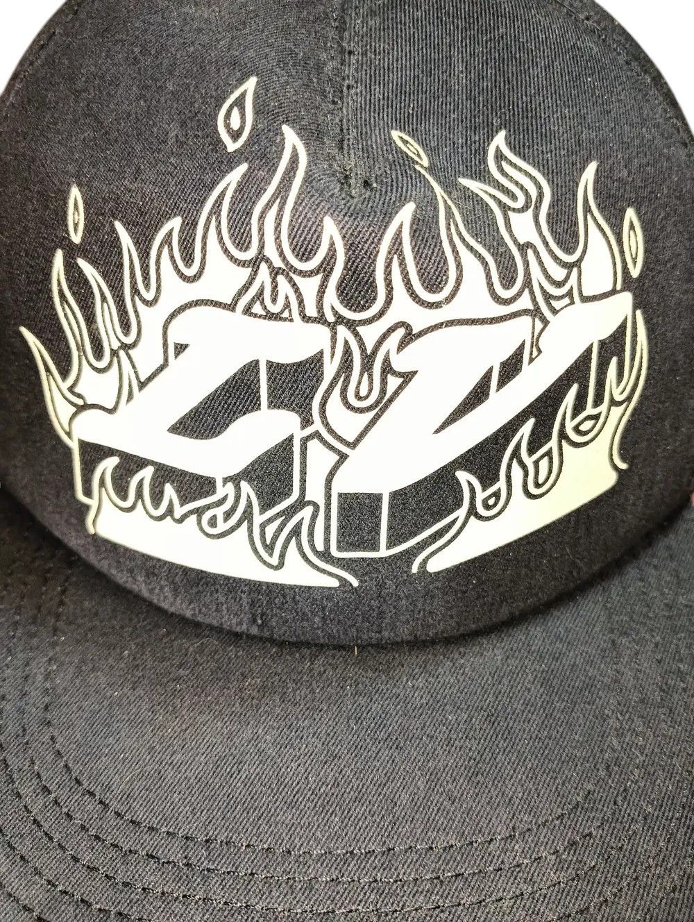 Louis Vuitton Casquette Fire Cap Size ONE SIZE - 2 Thumbnail