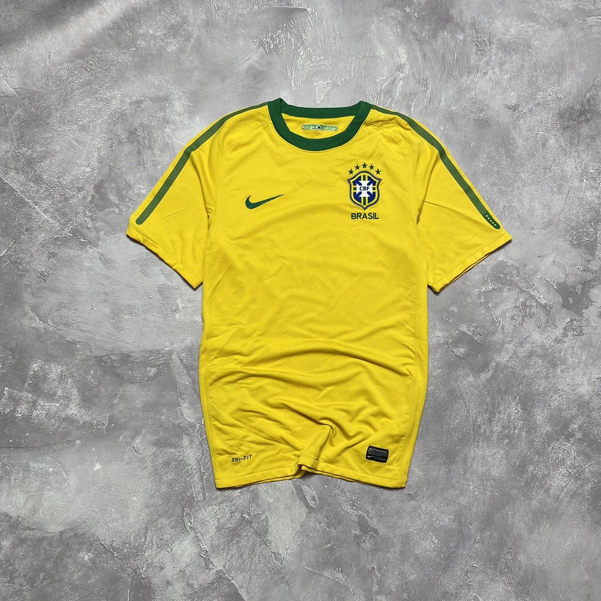 Pre-owned Nike X Soccer Jersey Vintage Nike Brazil 90's Soccer Jersey Neymar Size S In Yellow