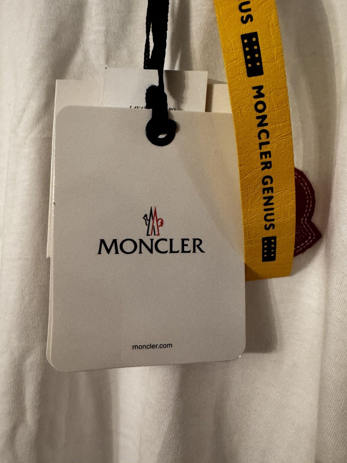 Moncler moncler t-shirt Size US L / EU 52-54 / 3 - 4 Thumbnail