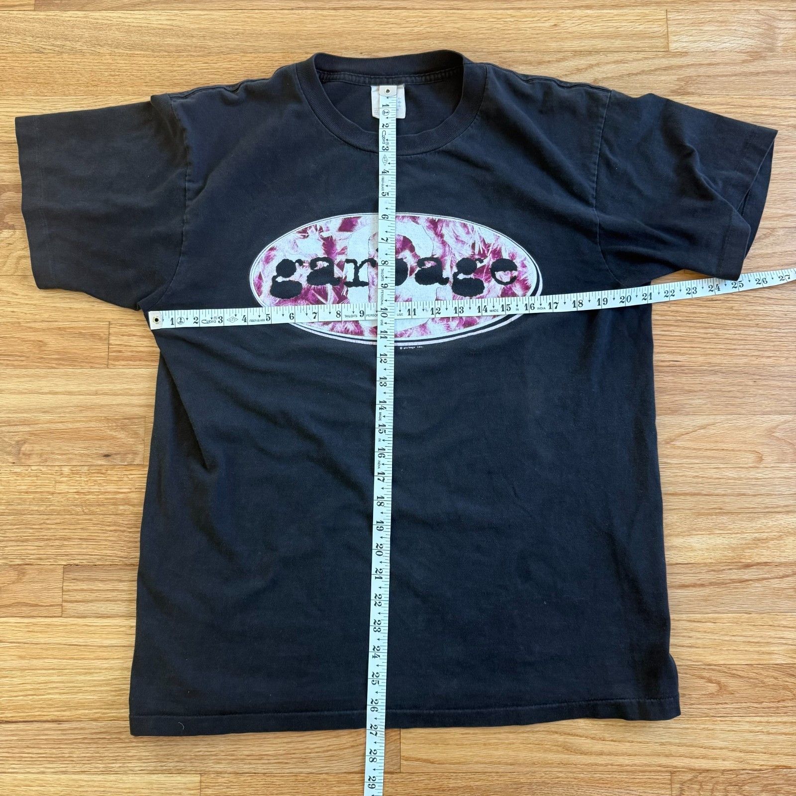 Vintage Vintage 1995 Garbage Band Tee Single Stitch Large Size US L / EU 52-54 / 3 - 3 Thumbnail