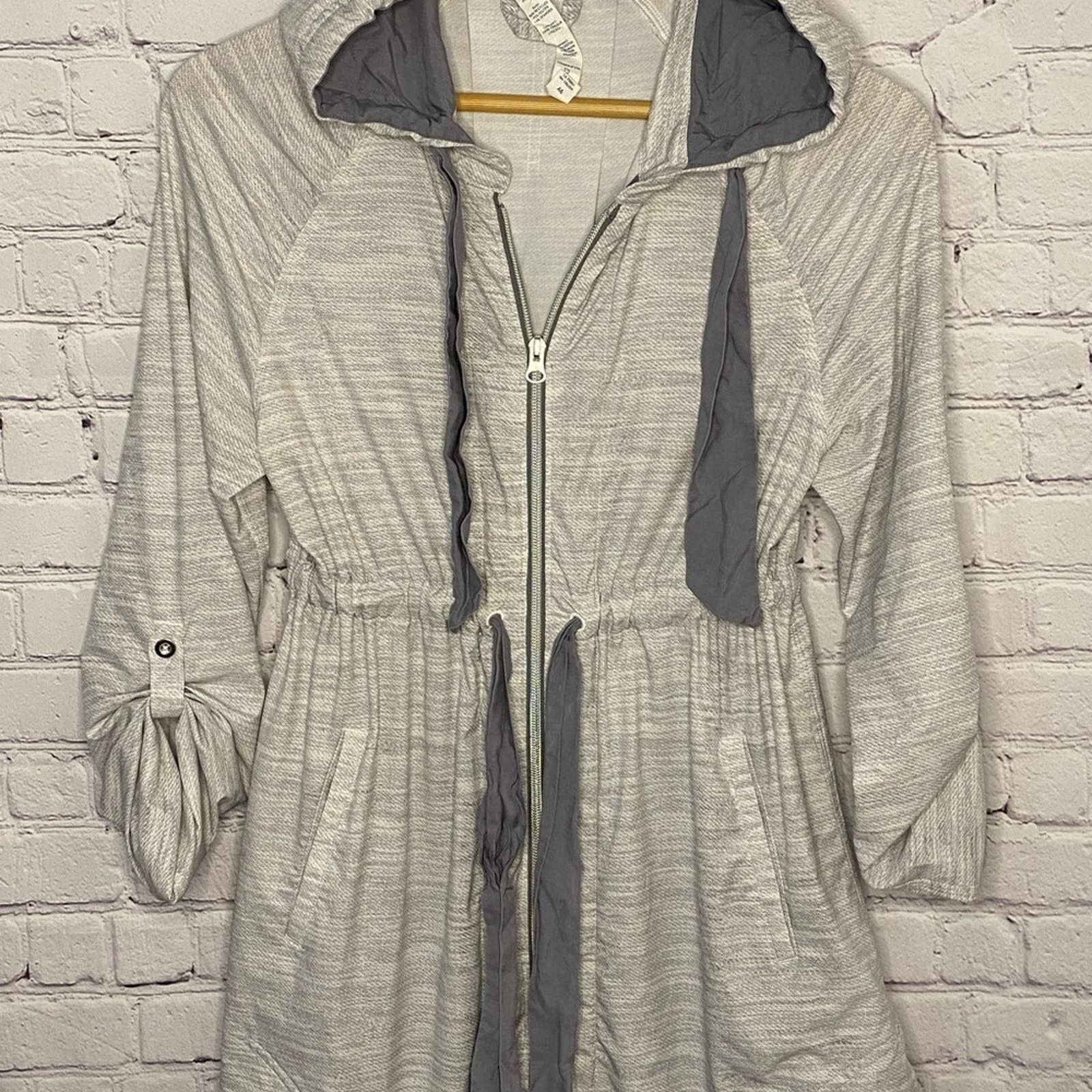 Lululemon Rare lululemon vitality jacket Size S / US 4 / IT 40 - 7 Thumbnail