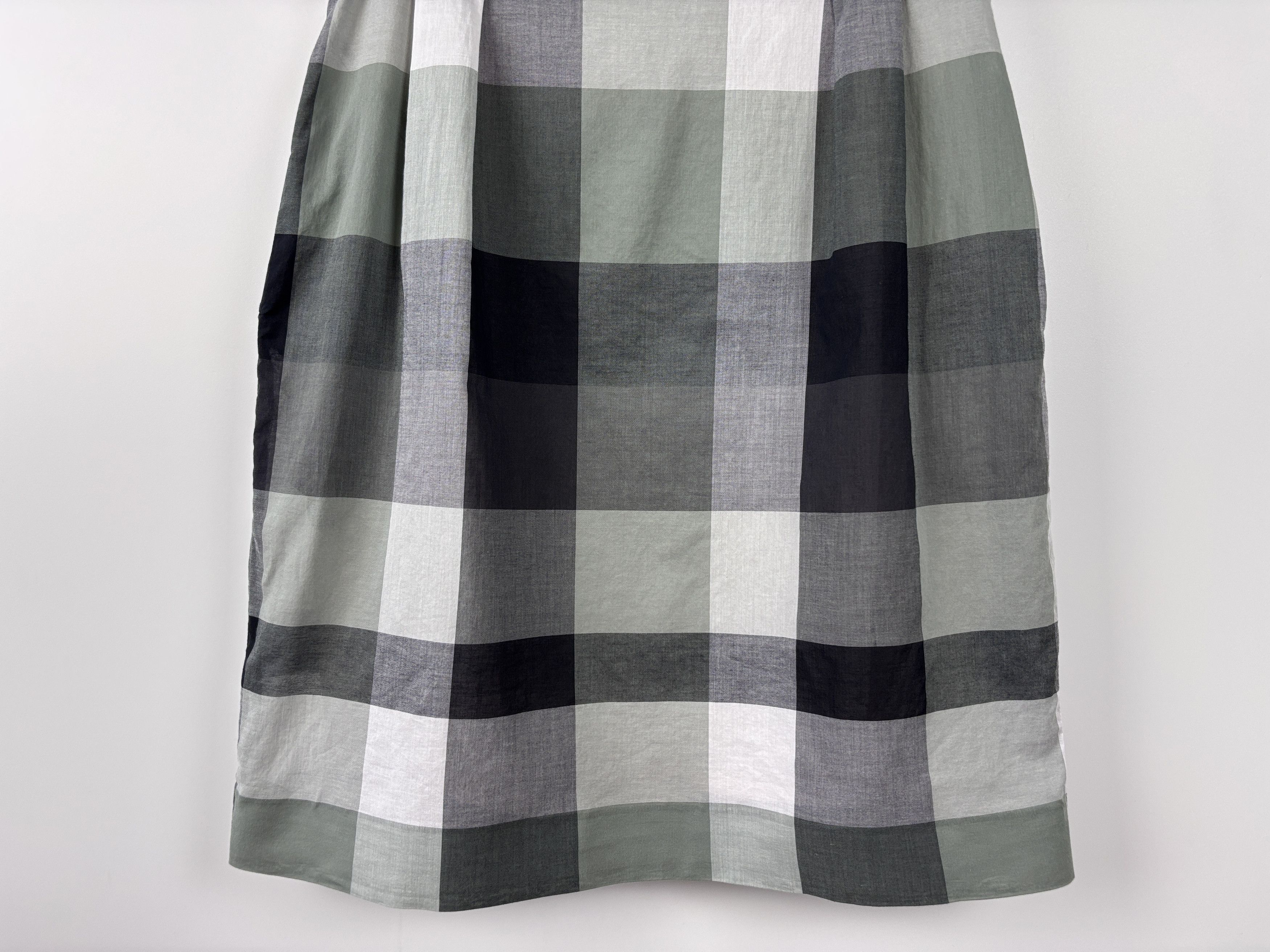 Paul Smith Womens Paul Smith Check Sleeveless Dress Gray Size ~S Size S / US 4 / IT 40 - 3 Thumbnail