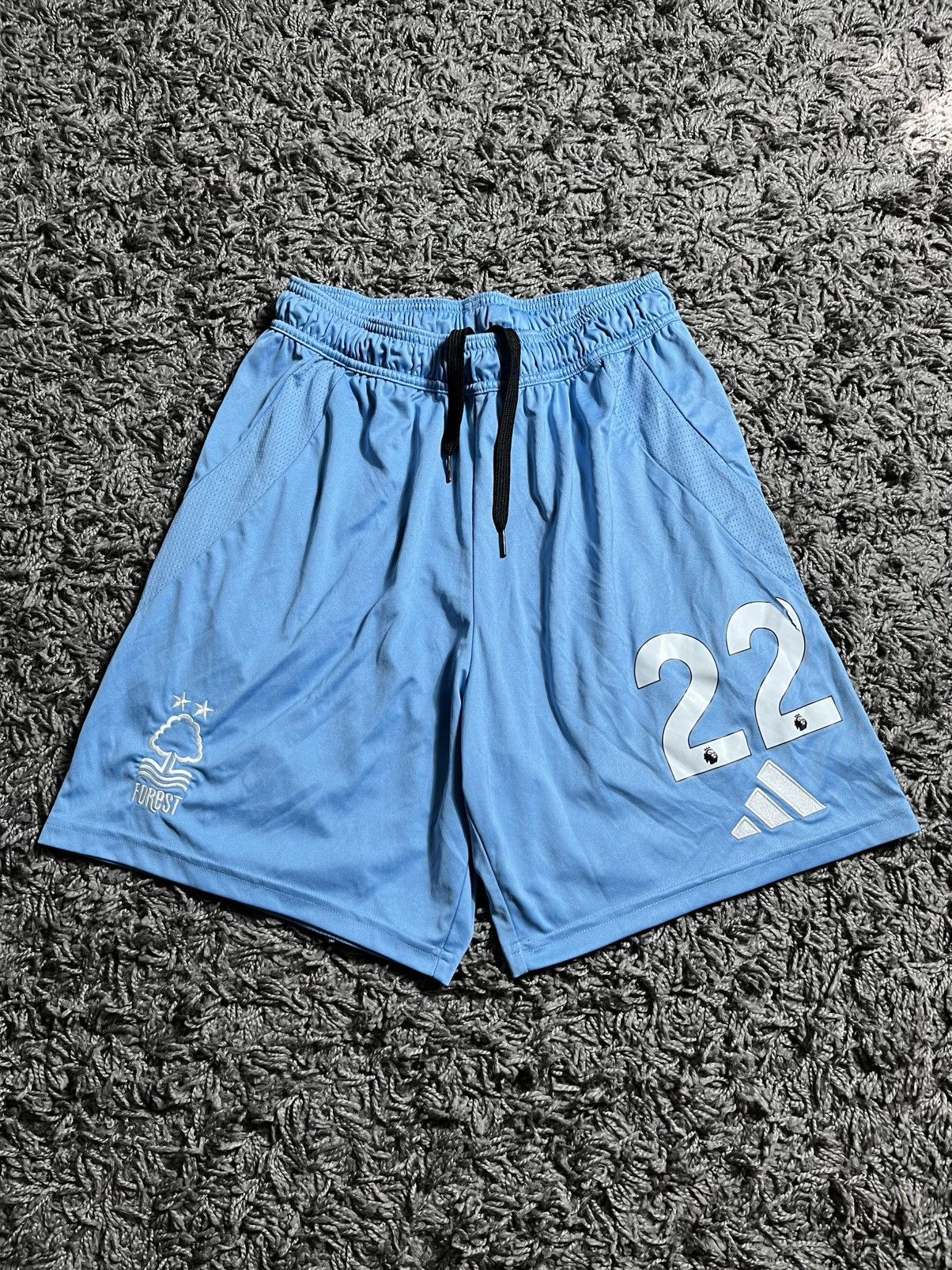 Adidas NOTTINGHAM FOREST 2023/24 POLYESTER AWAY FOOTBALL SHORTS Size US 32 / EU 48 - 1 Thumbnail