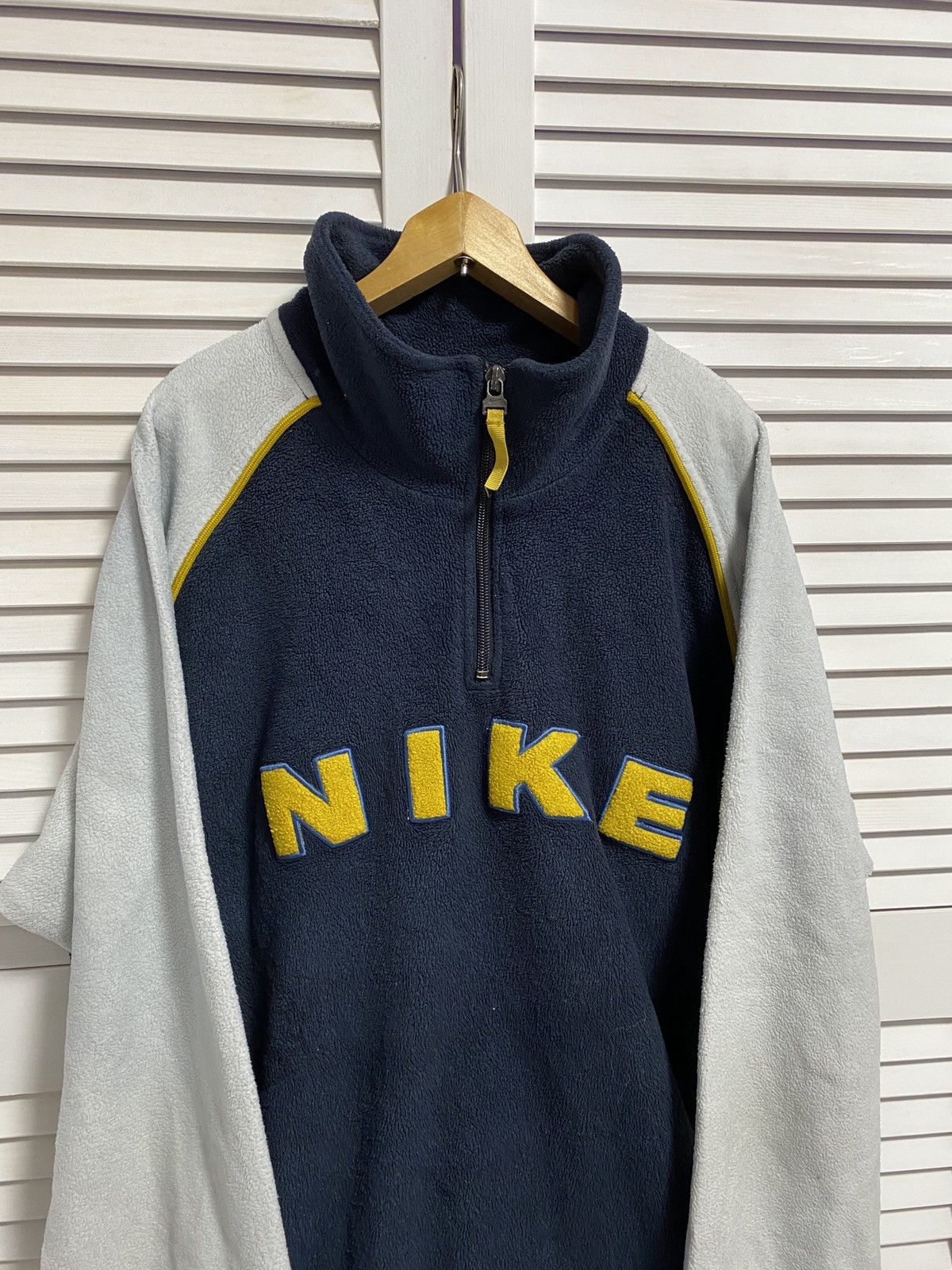 Nike × Vintage Vintage Fleece Sweater NIKE Big Knit Logo Sherpa style Size US L / EU 52-54 / 3 - 3 Thumbnail