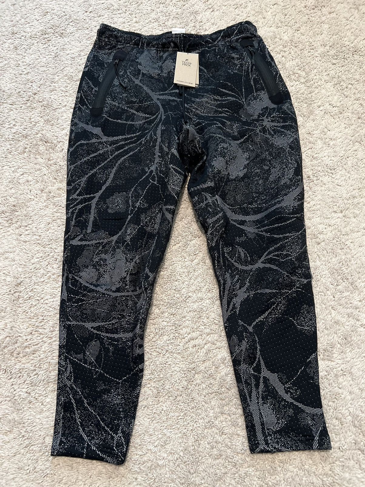 Nike Nike Sportswear Therma-FIT ADV Tech Fleece Pants Size US 30 / EU 46 - 4 Thumbnail
