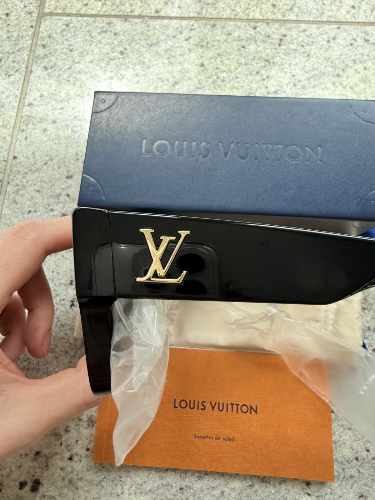 Louis Vuitton Louis Vuitton Virgil Abloh x Nigo Clash Glasses Limited✅ Size ONE SIZE - 5 Thumbnail
