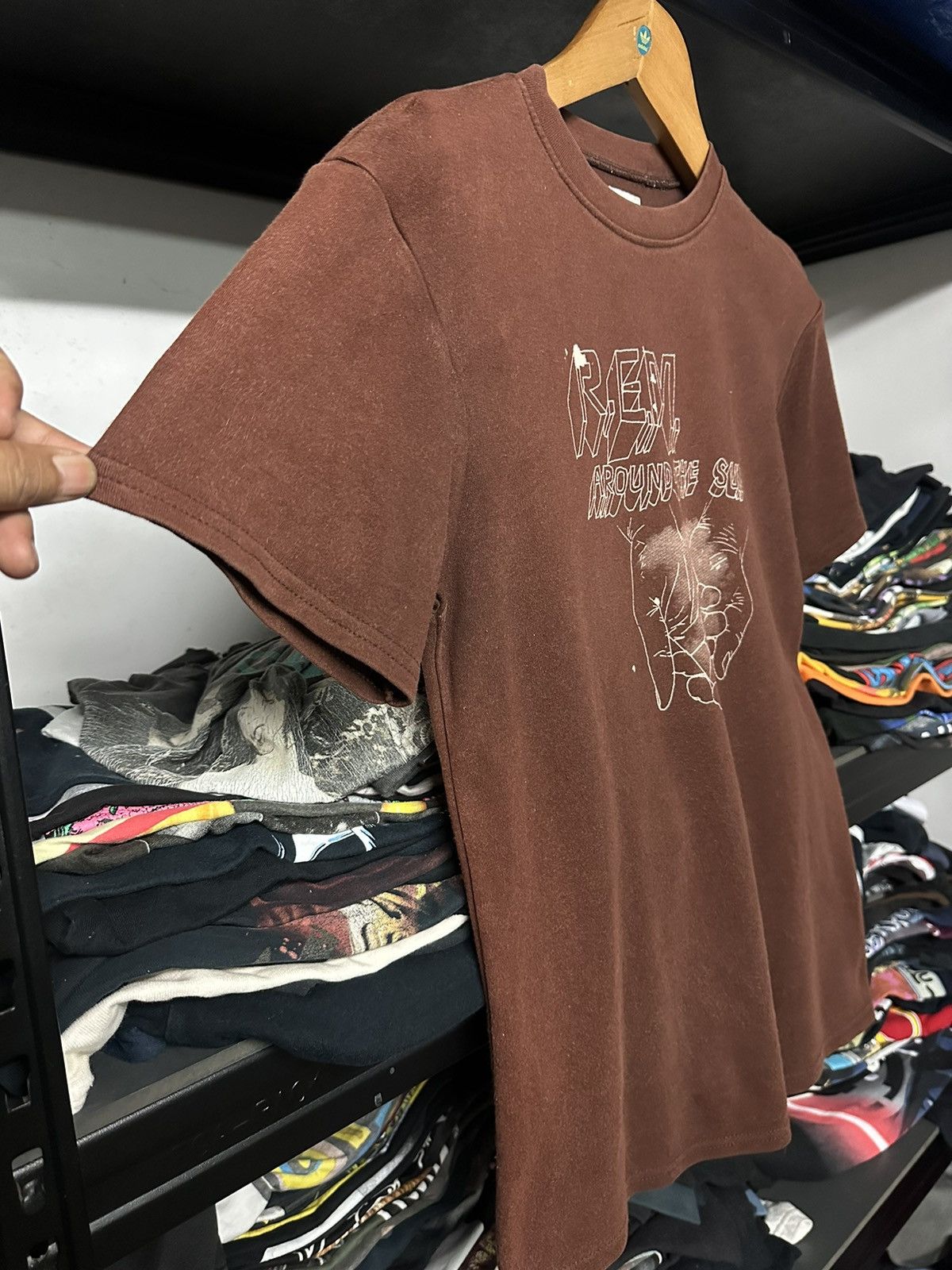 Band Tees × Vintage Vintage REM ARound The Sun Band Faded Uk Tee Size US S / EU 44-46 / 1 - 4 Thumbnail