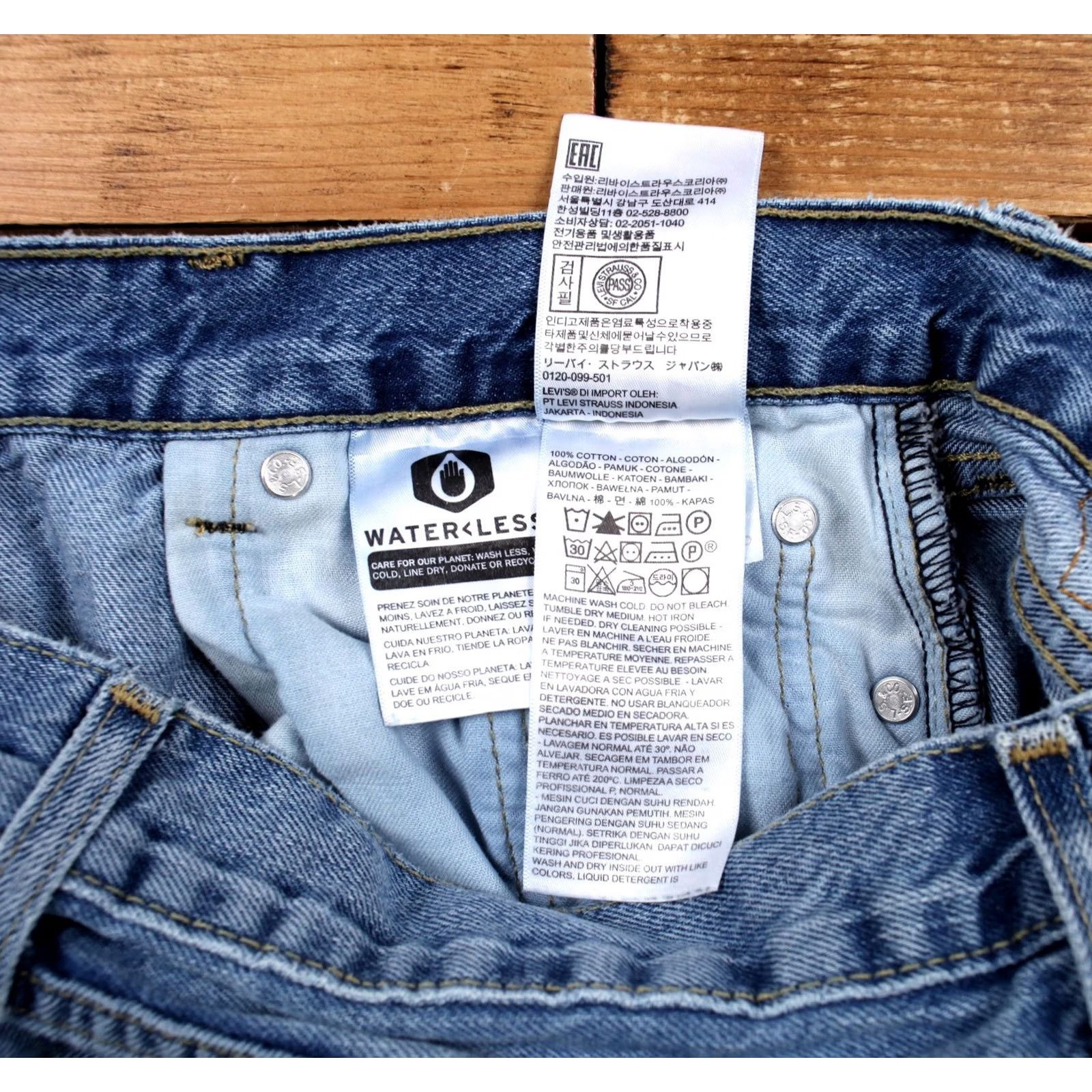 Denime Levis 505 Jeans 30x32 Blue Regular Straight Light Stonewash Denim Jeans Size US 30 / EU 46 - 4 Thumbnail