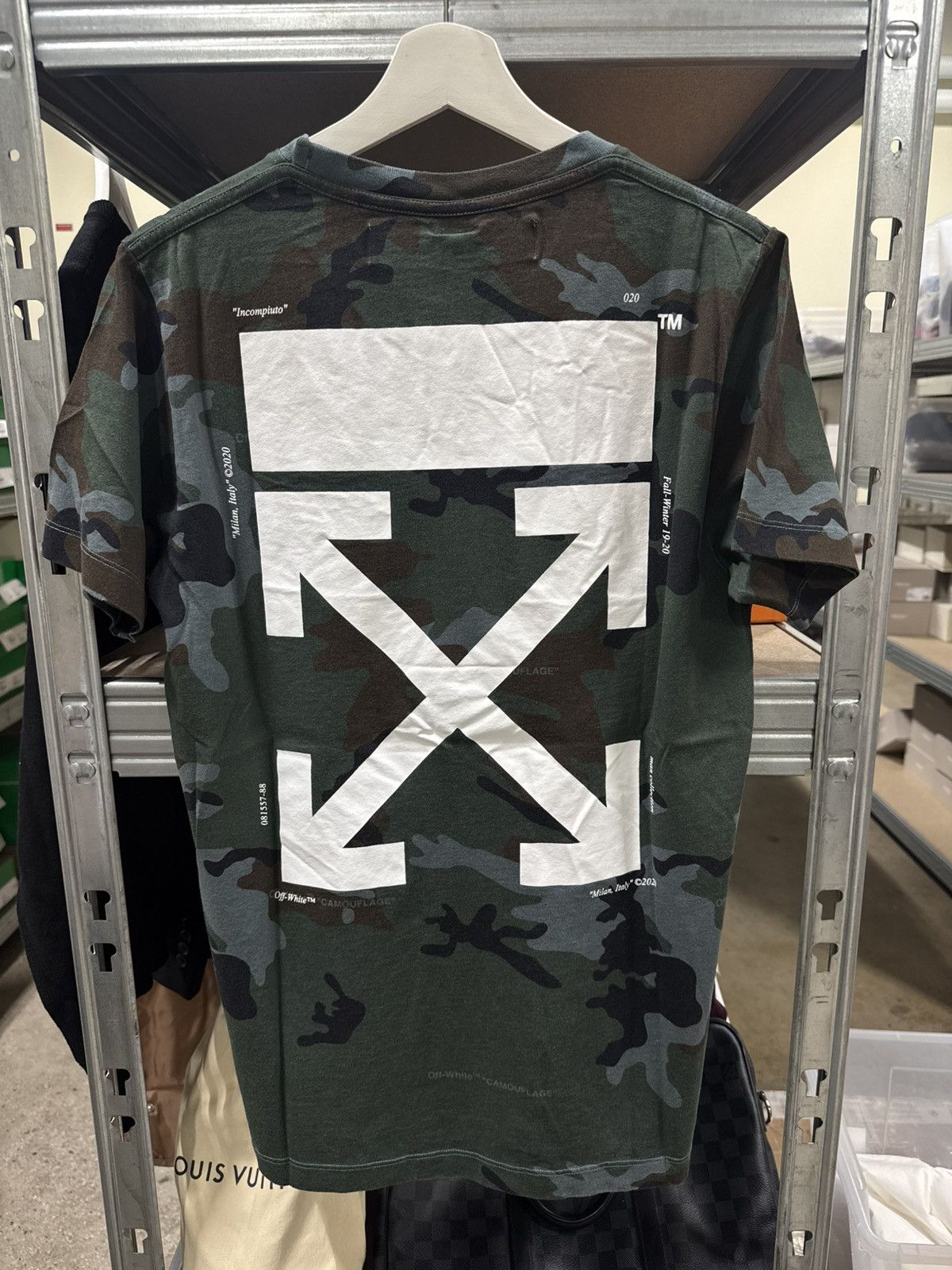 Off-White Off-White Camouflage Arrow T-Shirt NEW 500$ Size US S / EU 44-46 / 1 - 1 Thumbnail