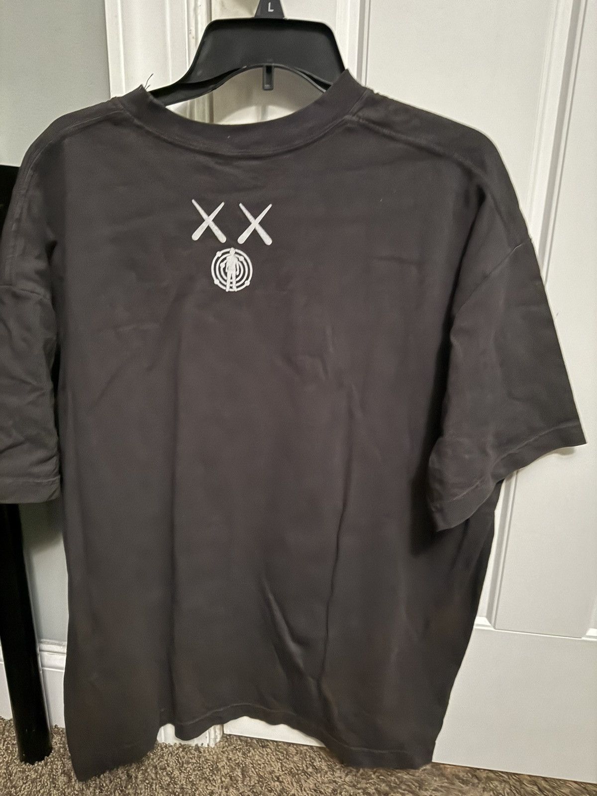 Kaws × Kid Cudi Kaws x Kid Cudi Moon Man Tee Size US L / EU 52-54 / 3 - 2 Thumbnail