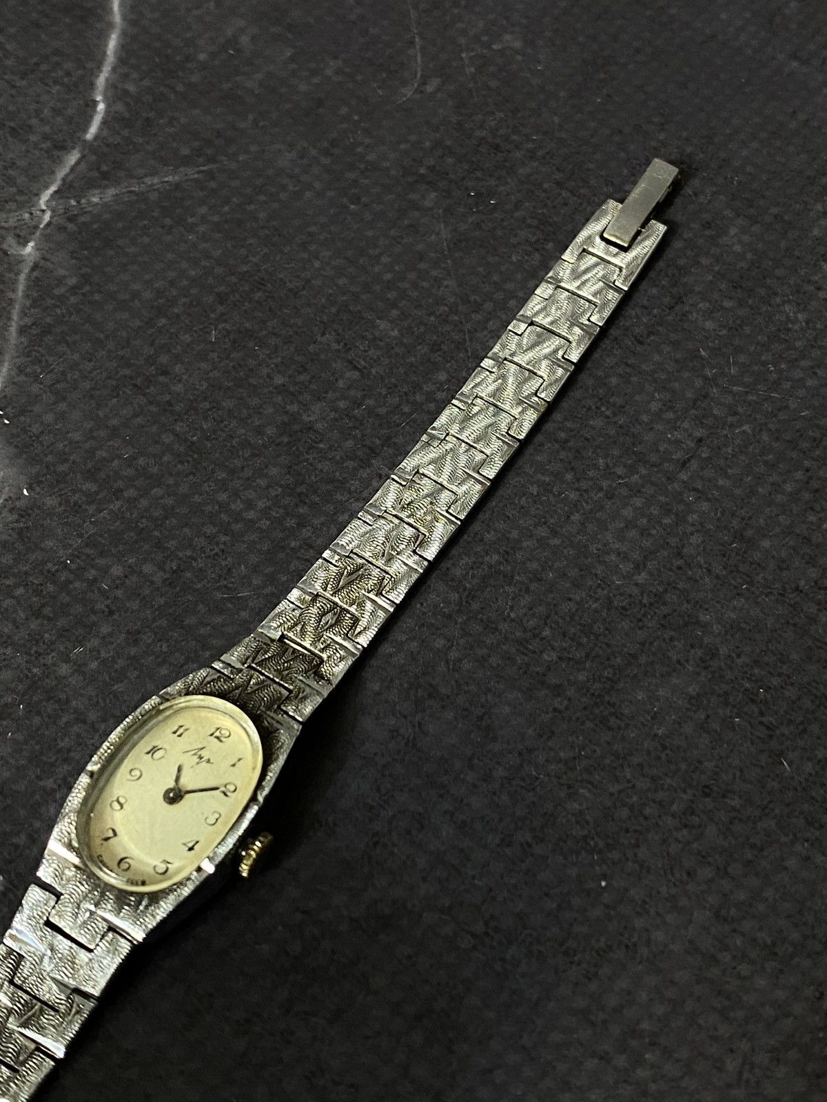 Jewelry Vintage Luch Watch, USSR, Mechanical Size ONE SIZE - 4 Thumbnail