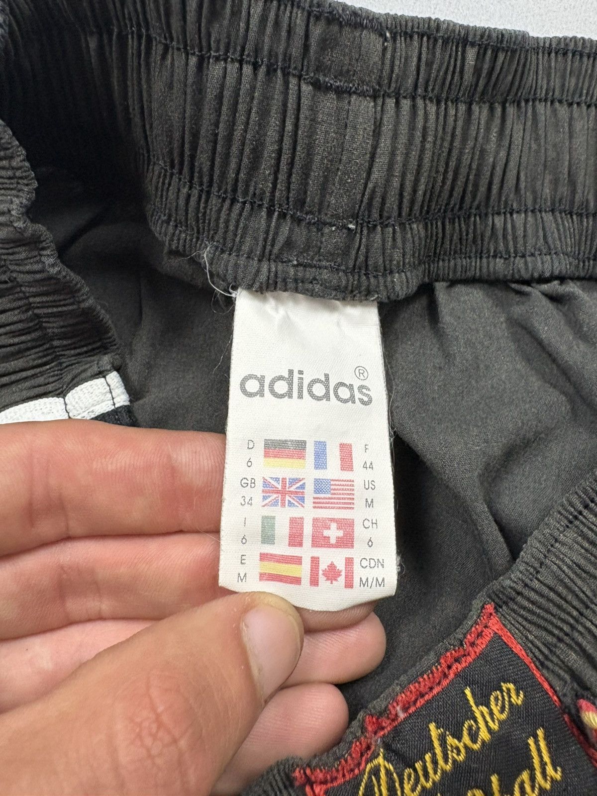 Adidas Vintage 90s Adidas DFB Germany Football Soccer Shorts Size US 34 / EU 50 - 11 Thumbnail
