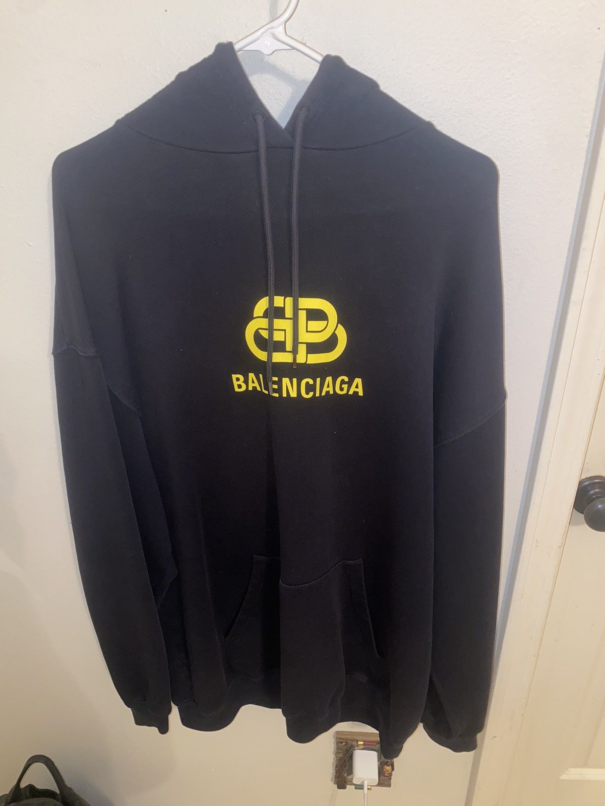 Balenciaga Balenciaga Oversized Interlocked BB Hoodie Size US S / EU 44-46 / 1 - 1 Thumbnail