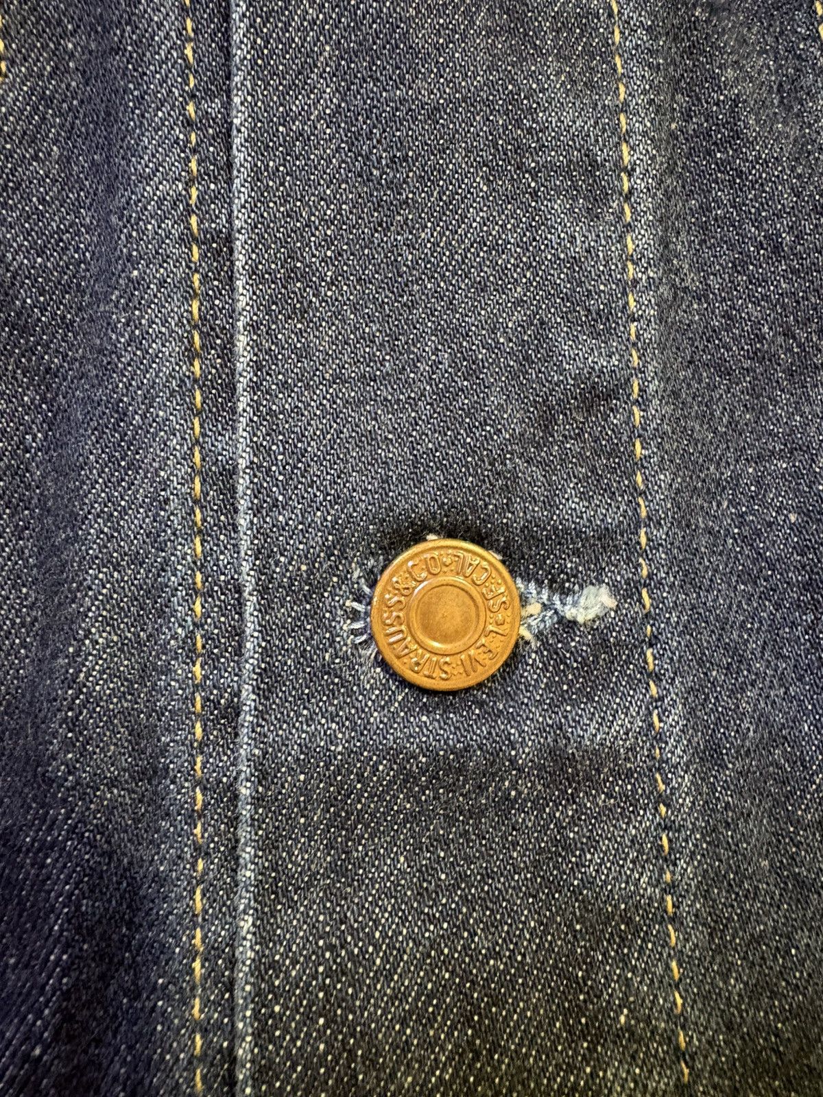 Levi's Vintage Levi's 70590 04 Denim Trucker Jacket Womens Size S Size S / US 4 / IT 40 - 12 Thumbnail