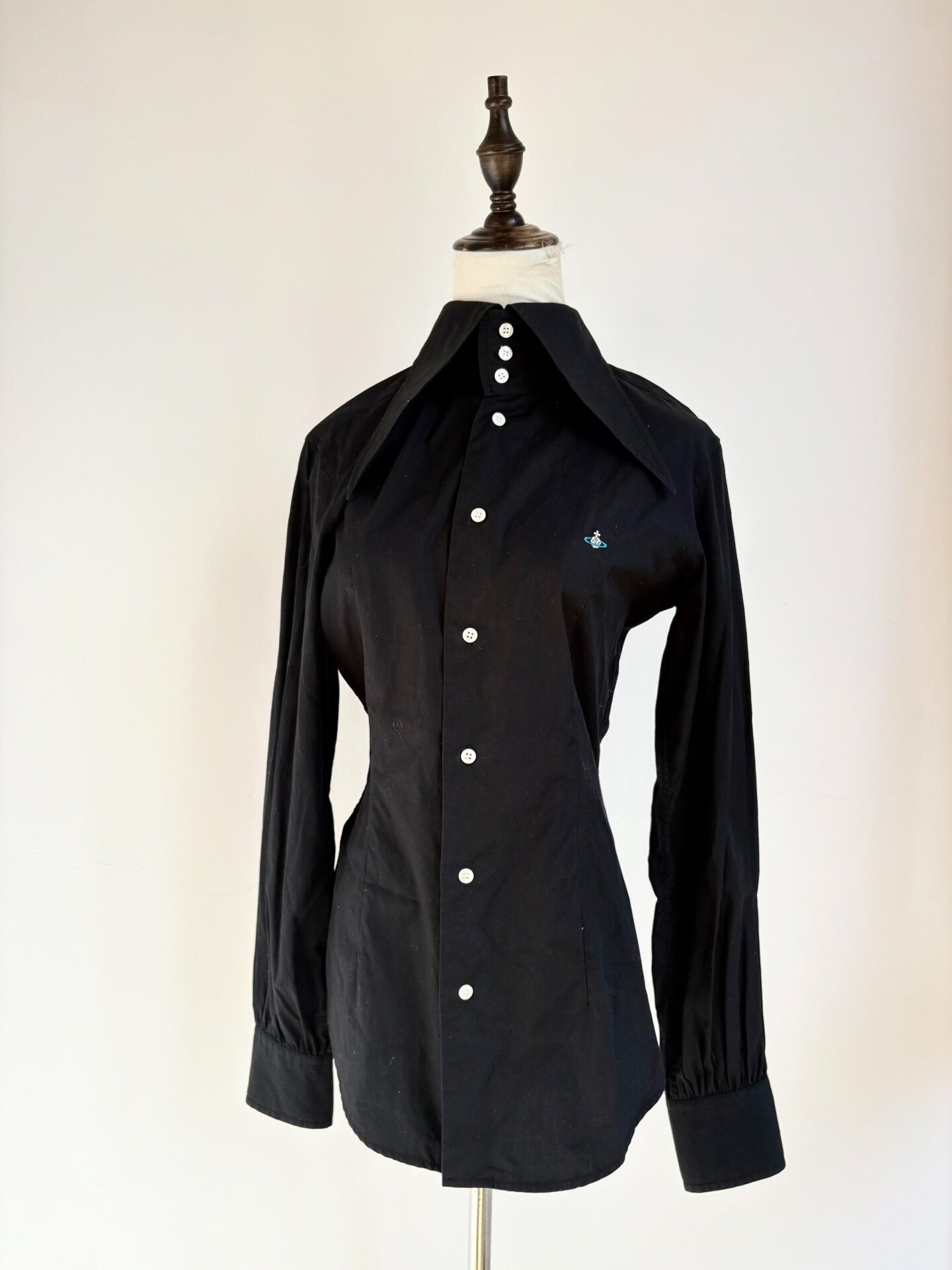 Vivienne Westwood Vivienne Westwood Black Button-Up Shirt Size M / US 6-8 / IT 42-44 - 1 Thumbnail