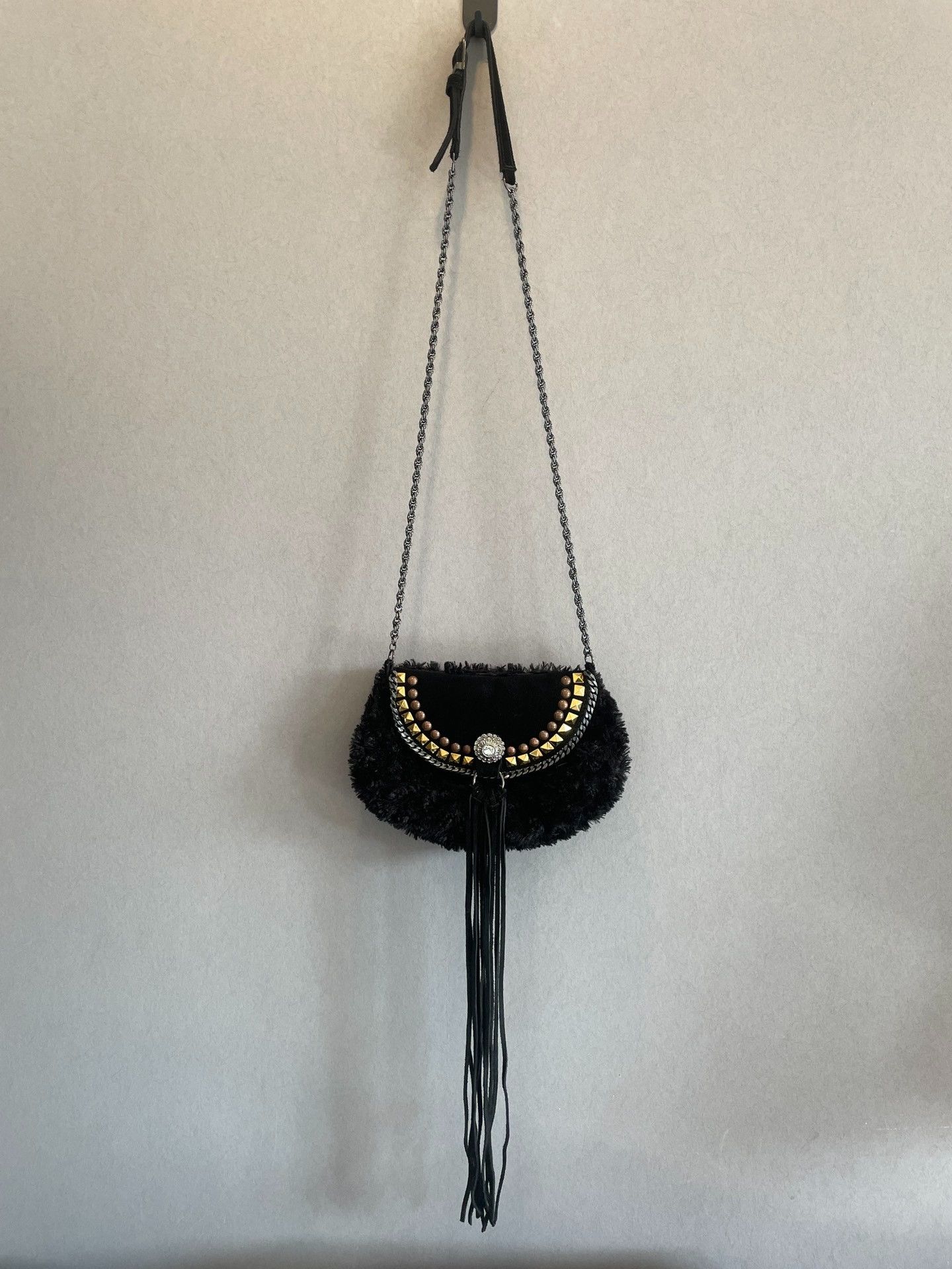 Vintage Vintage Hippie Rivet Beaded Tassel Bag Size ONE SIZE - 1 Thumbnail