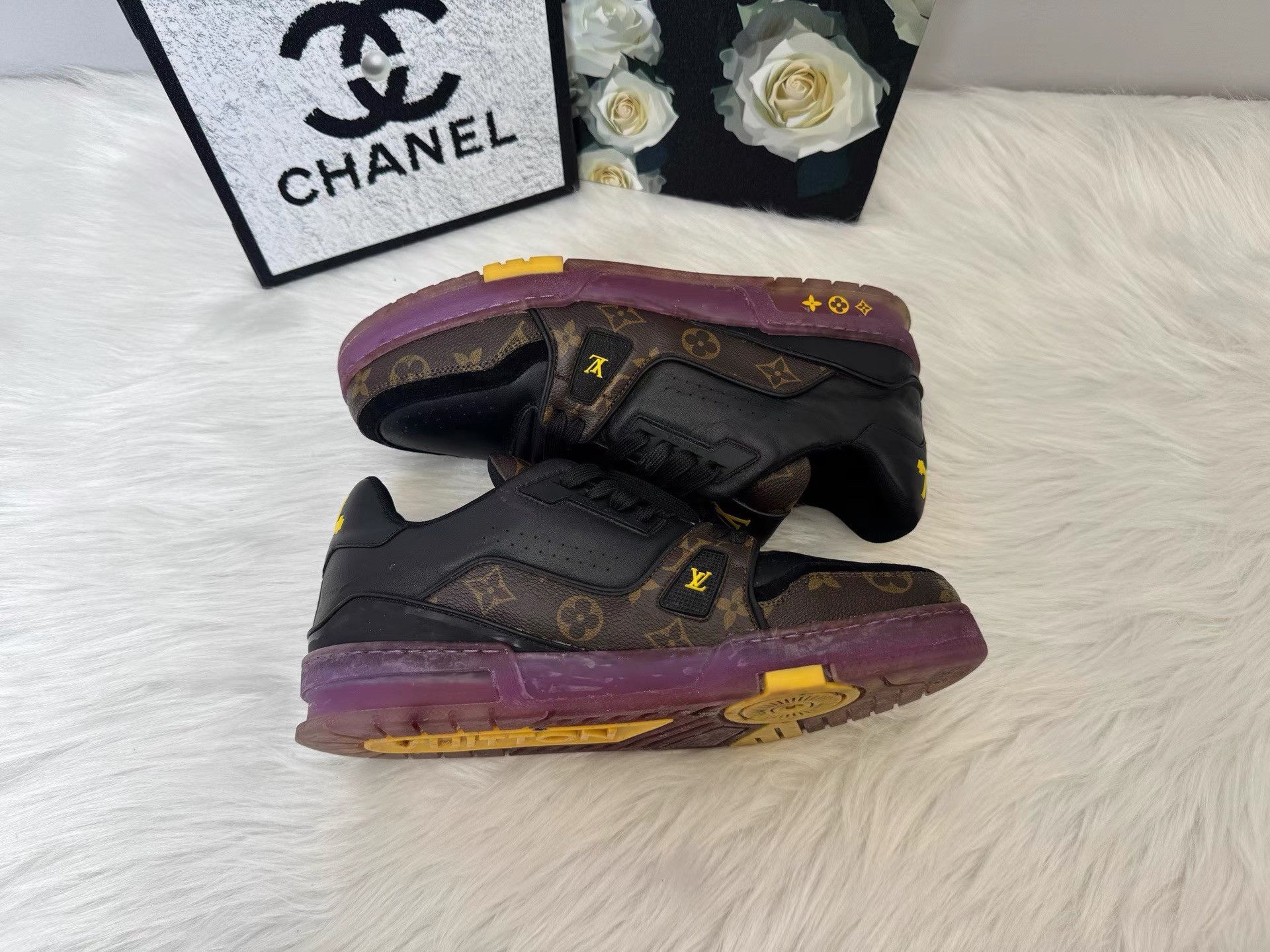 Louis Vuitton LV Trainer Leather Casual Shoes K36 Size US 9 / EU 42 - 6 Thumbnail