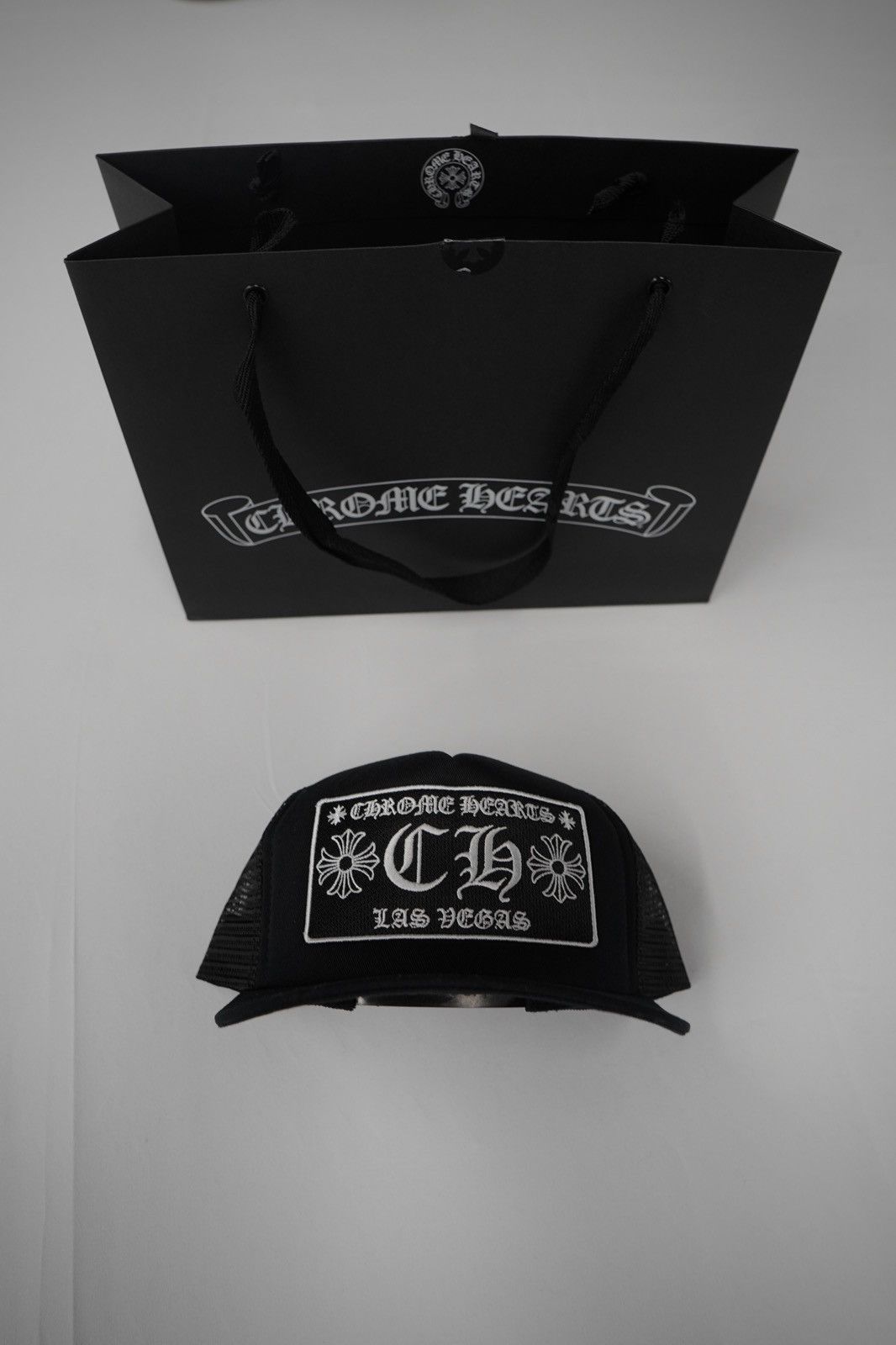 Chrome Hearts Chrome Hearts Las Vegas Exclusive Trucker Hat Size ONE SIZE - 1 Thumbnail