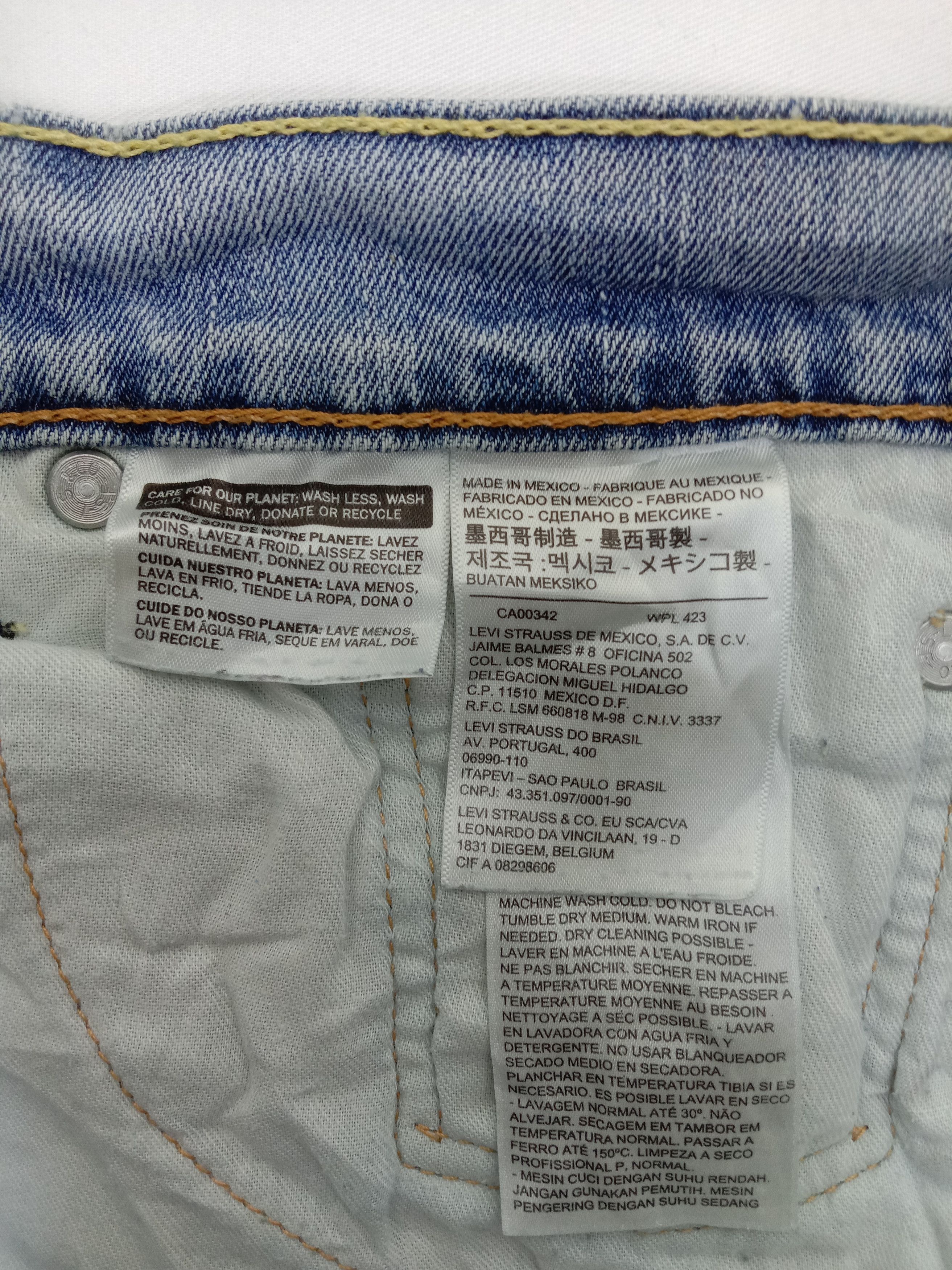 Levi's Vintage Levi's 505 Jeans Light Wash Denim Size US 33 - 14 Thumbnail