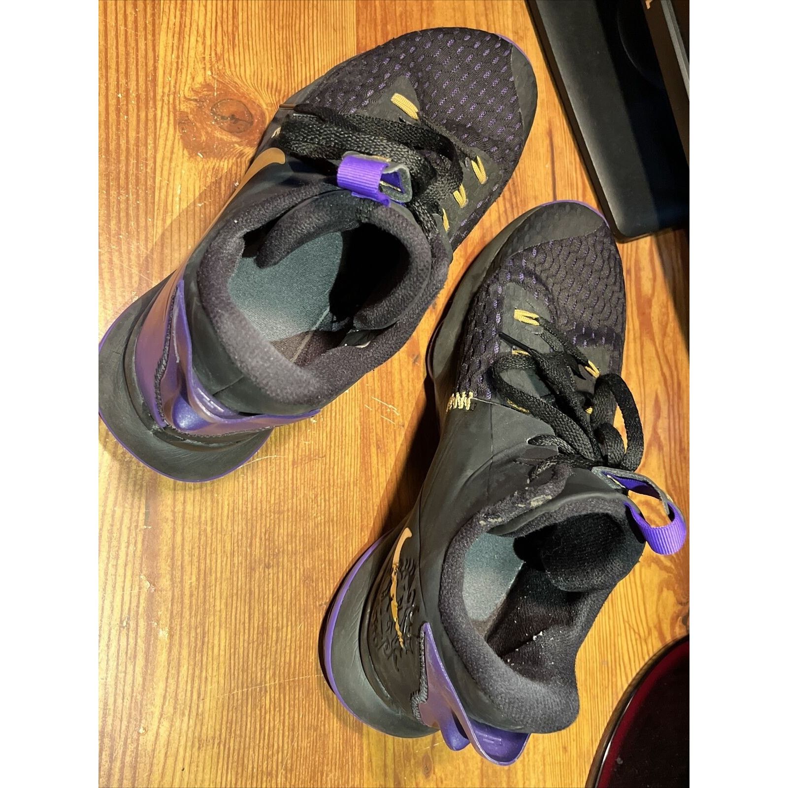 Nike Nike Lebron Witness V 5 Black Purple Gold Size Men's US 12.5 Size US 12.5 / EU 45-46 - 24 Thumbnail