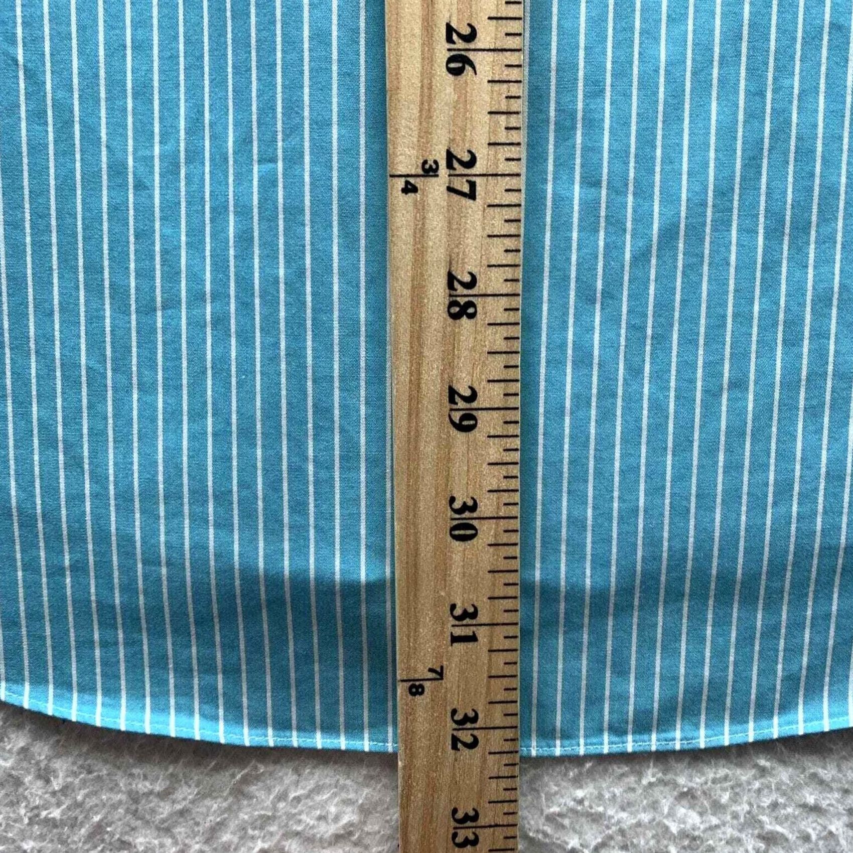 Brooks Brothers Brooks Brothers Button Up Shirt Mens Medium Non Iron Blue White Preppy Dad 346 Size US M / EU 48-50 / 2 - 7 Thumbnail