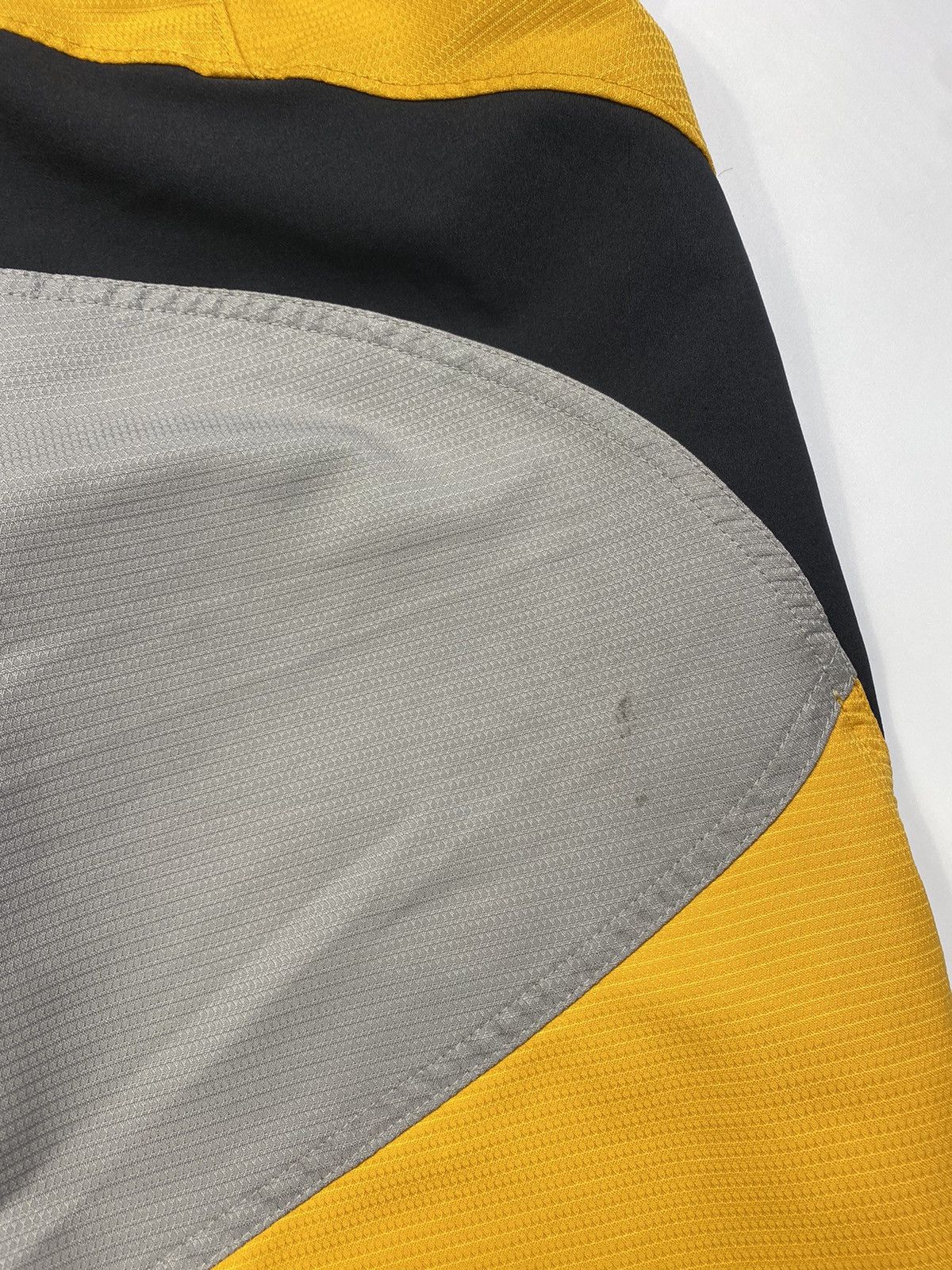 Oakley Vintage 00's Oakley Baggy Shorts Y2k Hype Size US 32 / EU 48 - 12 Thumbnail