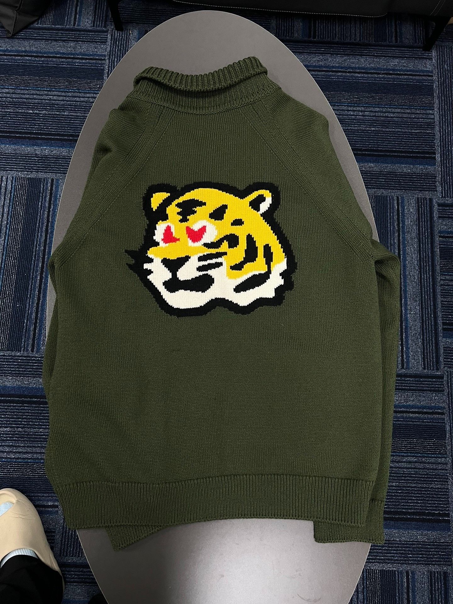 Louis Vuitton Louis Vuitton Tiger Cardigan Knitted Sweater size 4L Nextar Size US XXL / EU 58 / 5 - 2 Thumbnail