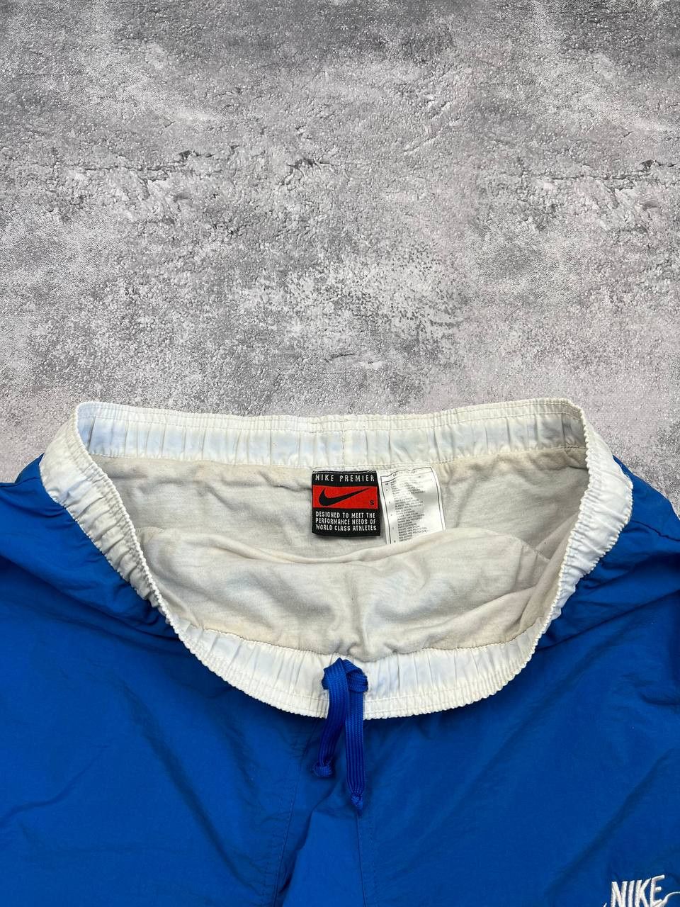 Nike Vintage Nike Shorts Streetwear 00s Rare Y2K Swim Shorts Size US 30 / EU 46 - 6 Thumbnail