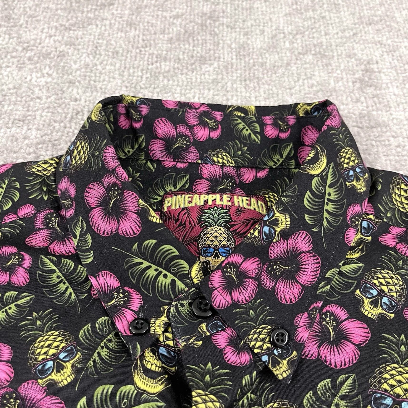 Vintage RAD PALM Shirt Mens Medium Black Pineapple Head Skeleton Stretch Button Down S/S Size US M / EU 48-50 / 2 - 3 Thumbnail