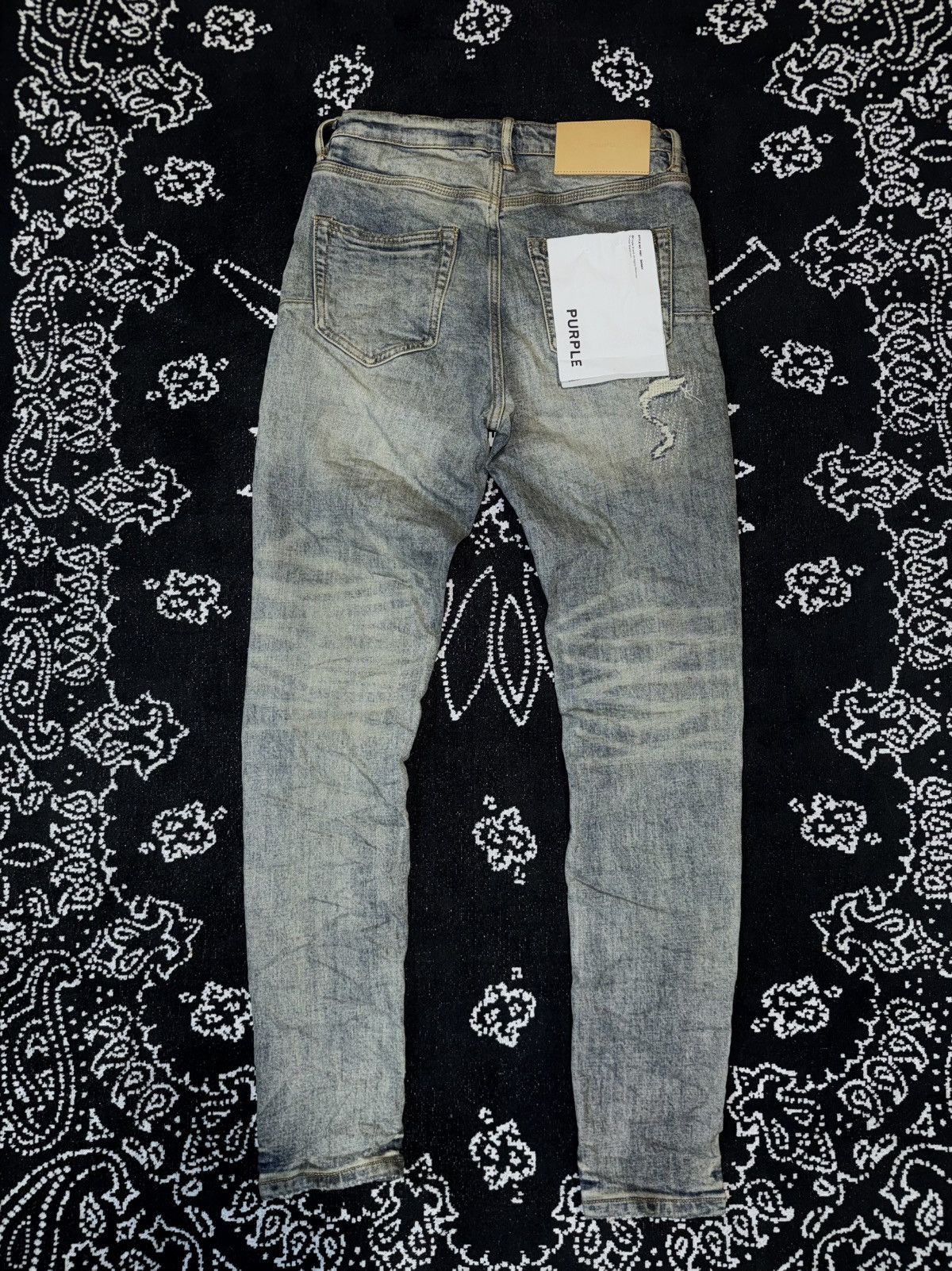 Purple Brand PURPLE BRAND DISTRESSED FADE AGED JEANS Size US 32 / EU 48 - 12 Thumbnail