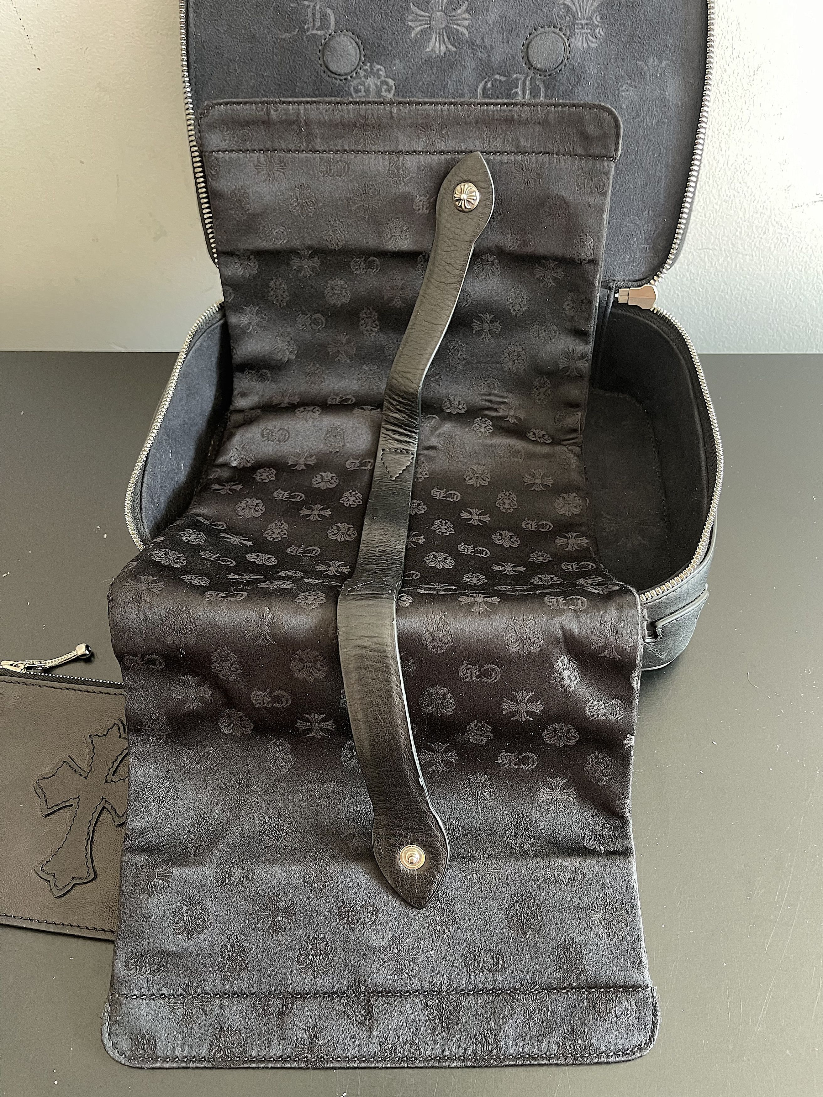 Chrome Hearts Leather Fleur Patch Jewelry Travel Case Box (OS) Size ONE SIZE - 20 Thumbnail