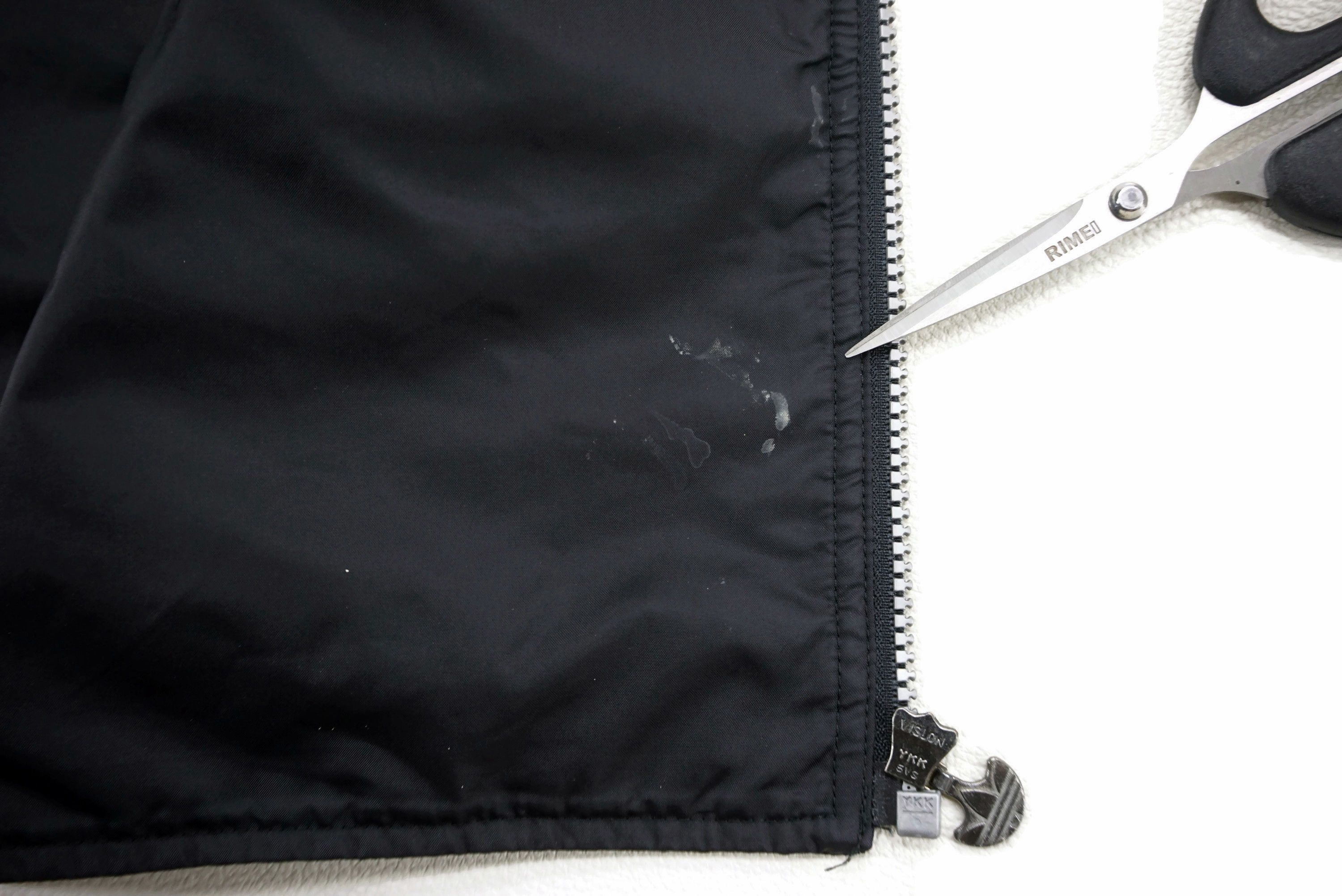 Adidas Vintage Adidas Descente Gilet Quilted Vest Windbreaker Size US S / EU 44-46 / 1 - 8 Thumbnail
