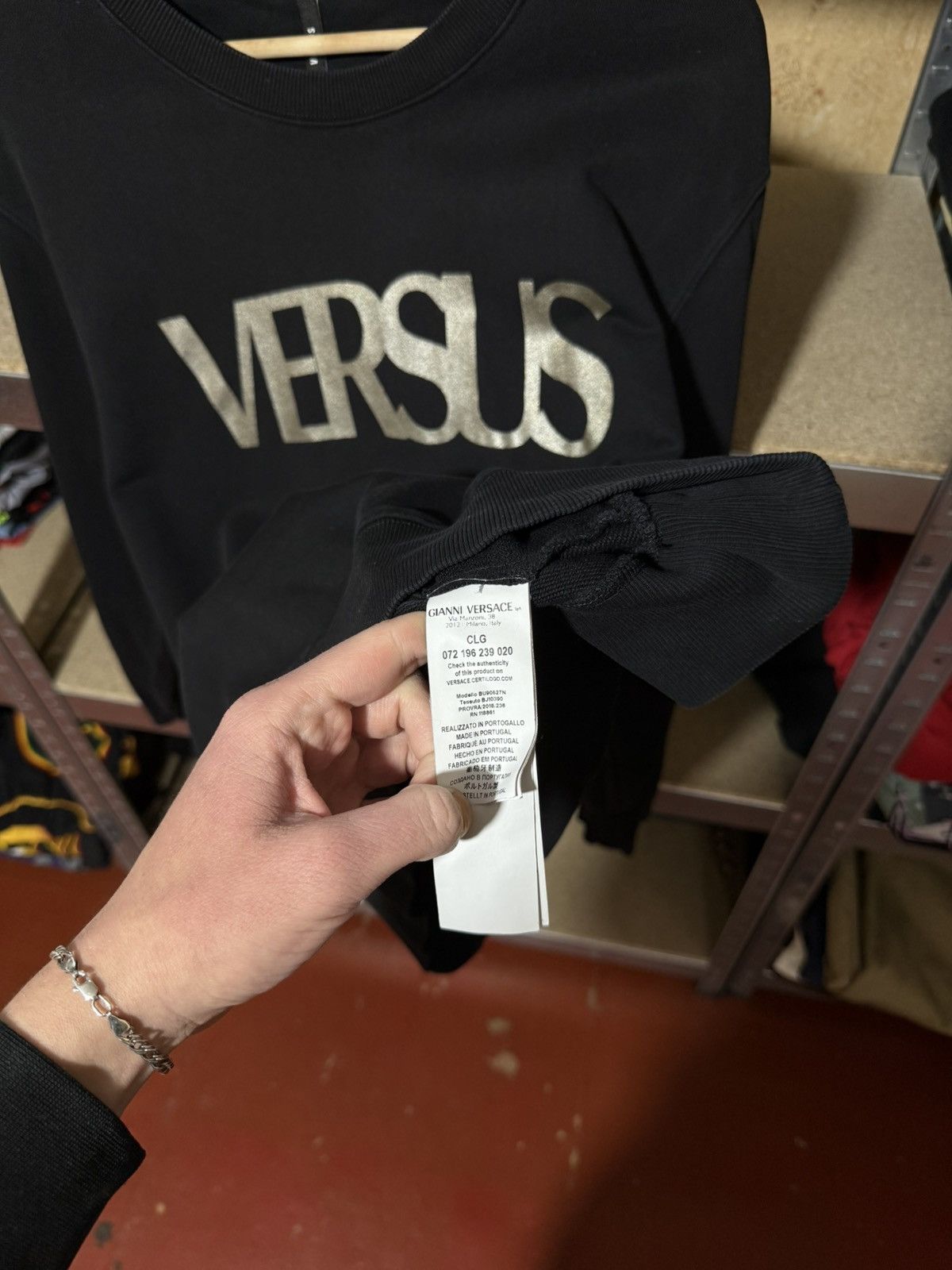 Versace × Versace Jeans Couture × Versus Versace Luxury Versace Versus Big Logo Sweatshirt Y2K Hype Size US L / EU 52-54 / 3 - 6 Thumbnail